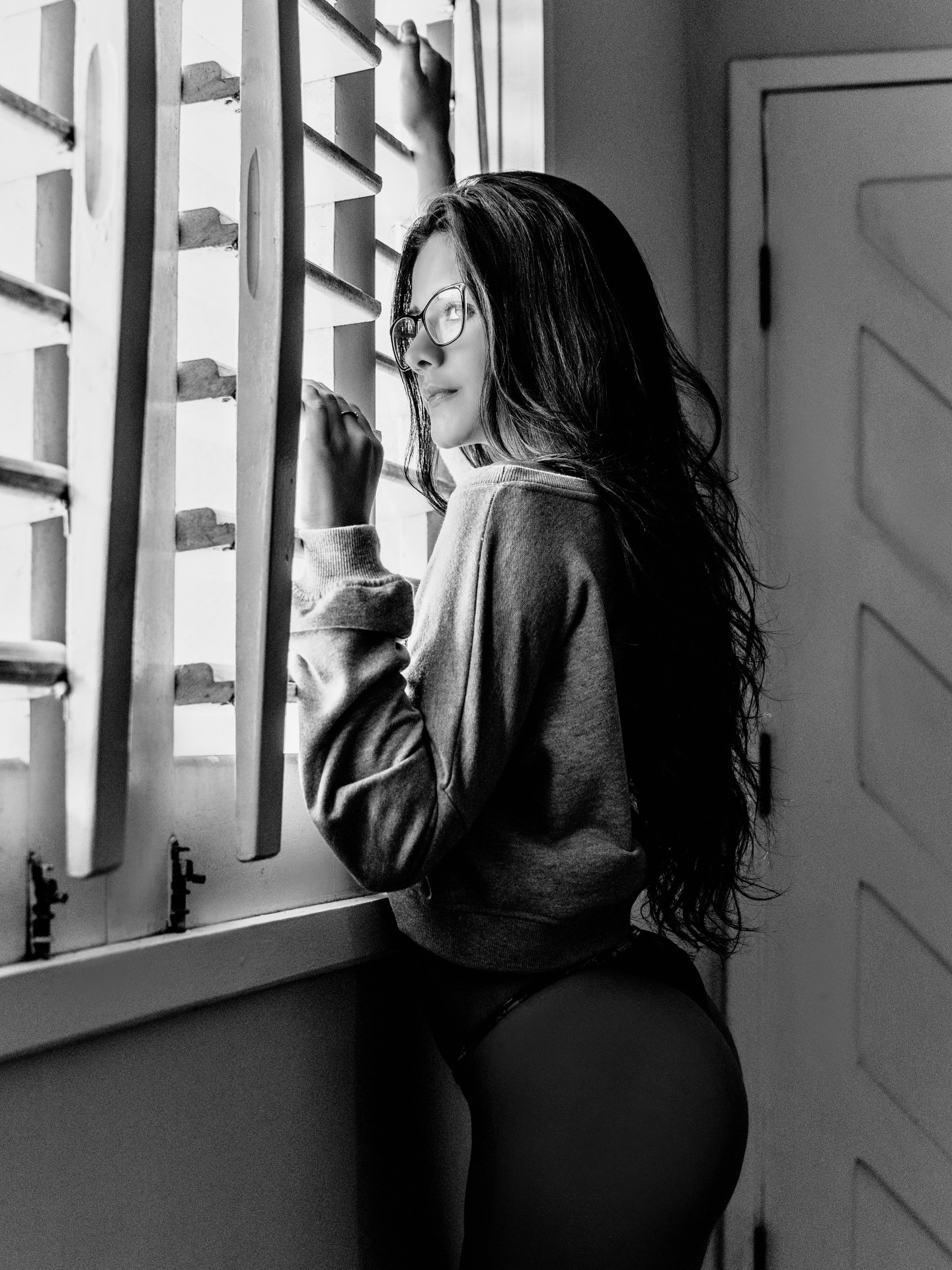 Na janela lateral…
#ensaiofeminino #bookfotográfico #fotografofortaleza #fortaleza