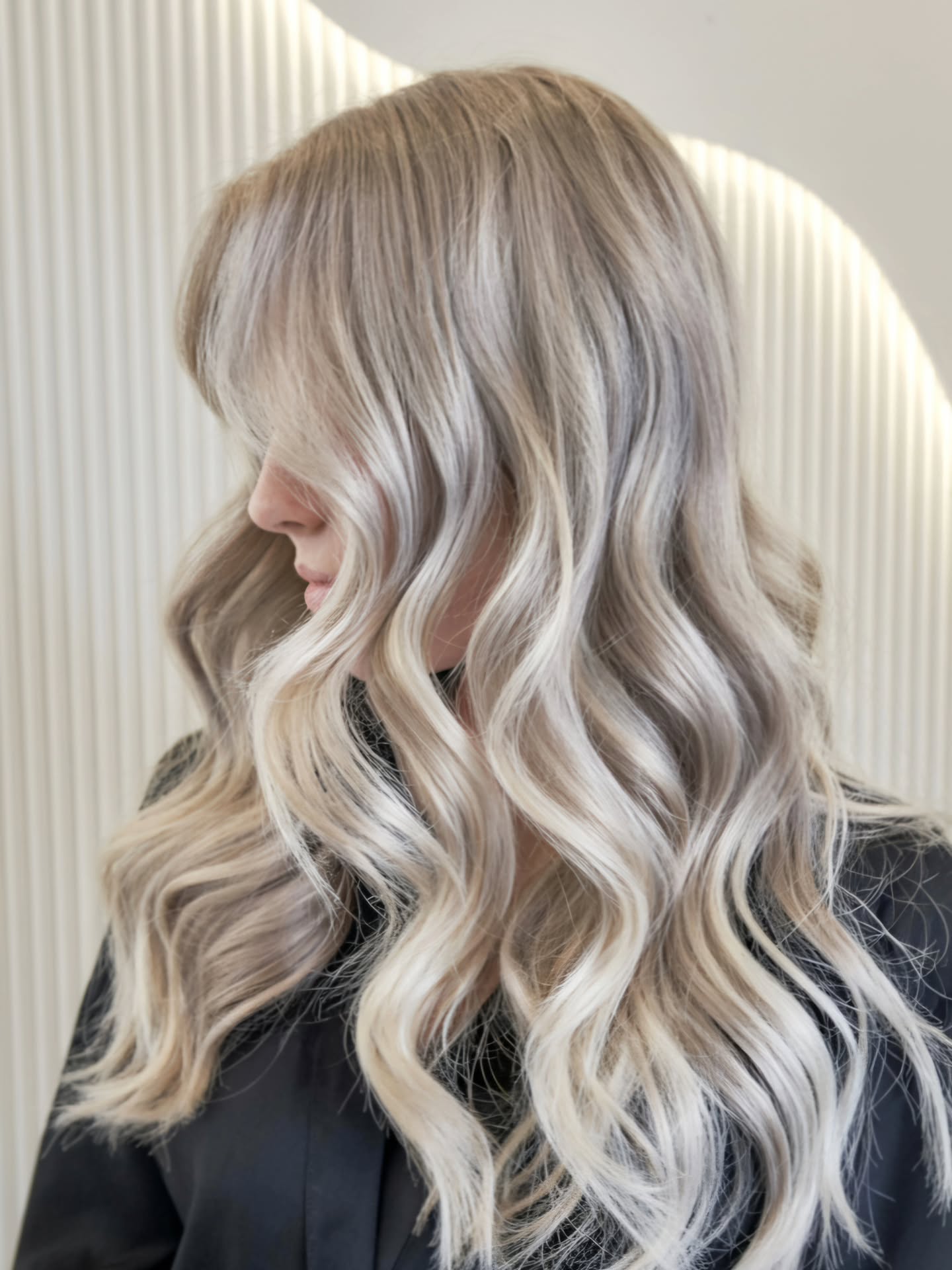 The countdown to 𝘁𝗵𝗲 𝗚𝗿𝗮𝗻𝗱 𝗡𝗮𝘁𝗶𝗼𝗻𝗮𝗹 is officially on, and Ciao Bella is already buzzing with race day prep.
April is always one of our most popular months, and my diary is filling up incredibly fast with clients wanting that perfect, seamless look for 𝘈𝘪𝘯𝘵𝘳𝘦𝘦.
It’s lovely to see so many of you choosing our damage-free extensions to ensure your natural hair stays healthy while you level up your style.
Because this is such a busy period for the city, my remaining appointments for the race weeks are now very limited.
If you’re planning your look and want to secure a spot for a transformation, I’d recommend booking as soon as possible to avoid missing out.
I can't wait to get all of you race-day ready in the chair.