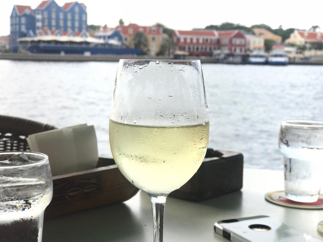 Having a cold wine in town, Willemstad😉