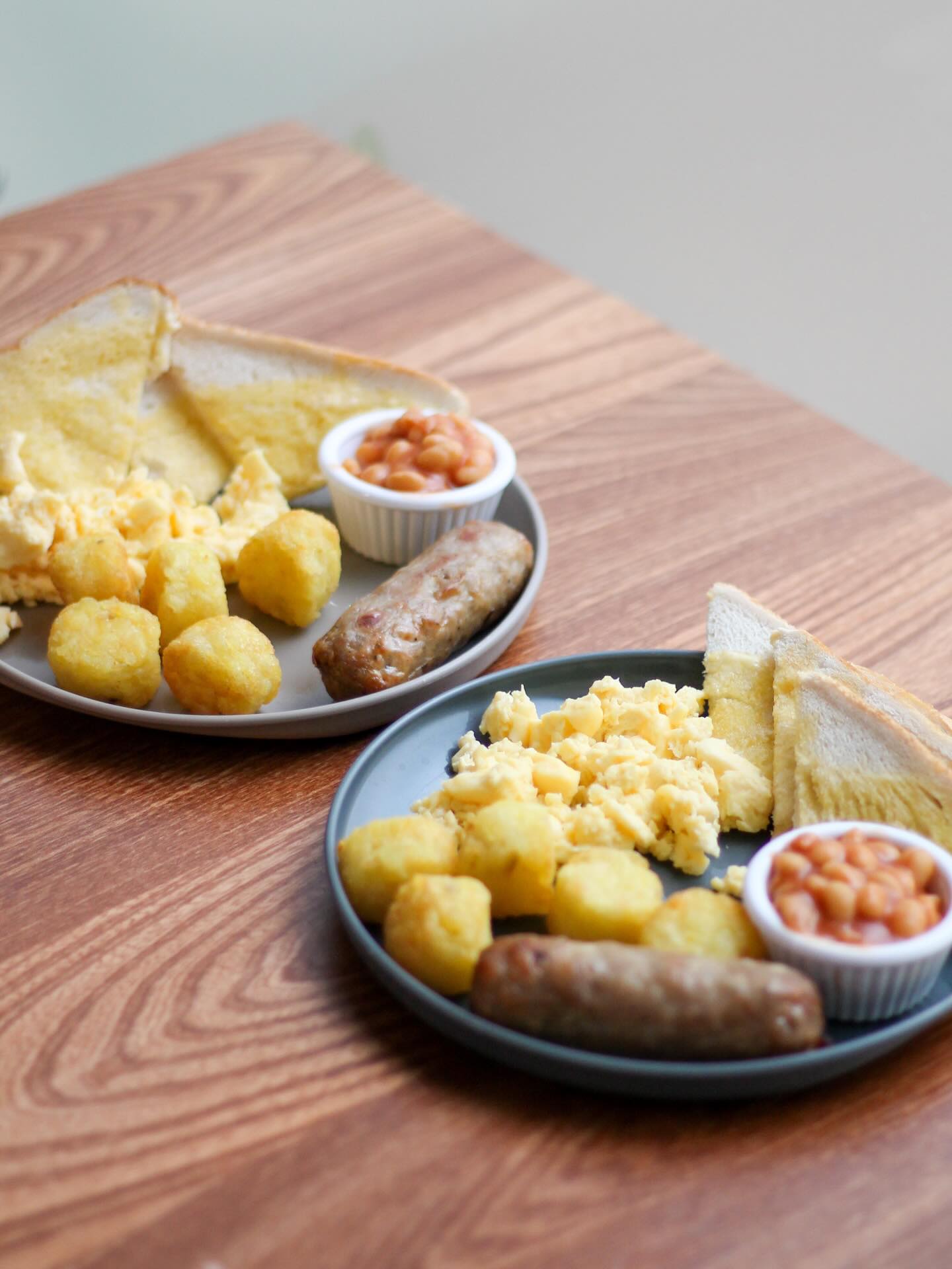 Not just a soft play.
Not just a café.
✨ Brunch menu
✨ Iced coffees & treats
✨ Calm, clean play space
✨ A place you actually want to stay
This is your reminder to book that catch-up 🤍