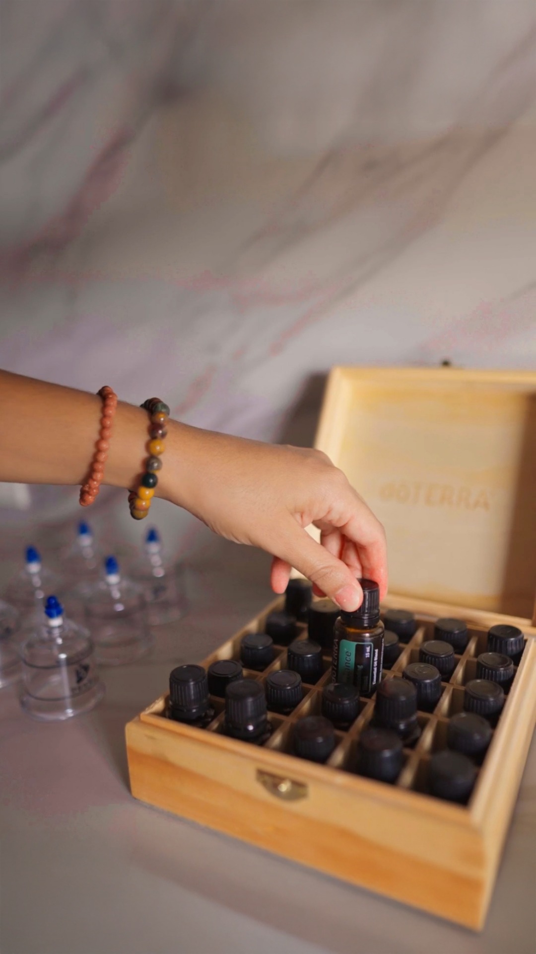 A veces el cuerpo no necesita que lo empujemos más. Necesita que lo escuchemos.
La acupuntura acompaña al cuerpo a soltar tensión, regularse y recuperar el equilibrio, de forma suave, consciente y respetuosa.
Click en la bio para más informacion ó para agendar 🪻
📞7875301401
💻LavandaHolisticClinic.com