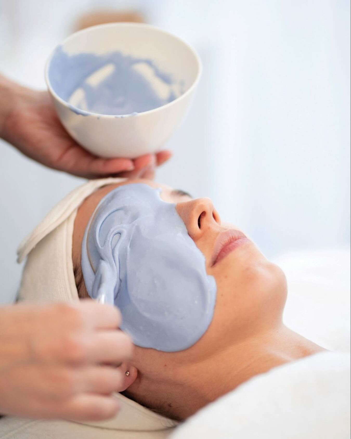 New Treatment Alert ✨
O Cosmedics Enzyme Facial
Introducing our bespoke O Cosmedics Enzyme Facial,
Designed to optimise cell function and leave your skin plump, radiant and beautifully rejuvenated.
✨ Pumpkin Enzyme Peel
Ideal for sun damaged or ageing skin. Supports age correction, restores barrier function and deeply hydrates using pumpkin enzymes, fruit acids and jojoba esters.
✨ Oxygenating Enzyme Peel
The ultimate instant glow. Perfect before events and for dull, congested or sun damaged skin. Boosts circulation, increases hydration and accelerates cellular renewal for smooth, luminous skin.
To complete your treatment, a luxurious alginate rubber mask is applied to soothe, cool and deeply hydrate the skin locking in results and leaving you glowing.
Make an appointment to experience this gorgeous facial, your skin will thank you!
$149 🦋
#skingoals✨ #ocosmedics #ocosmedicsstockist #beautydunedin