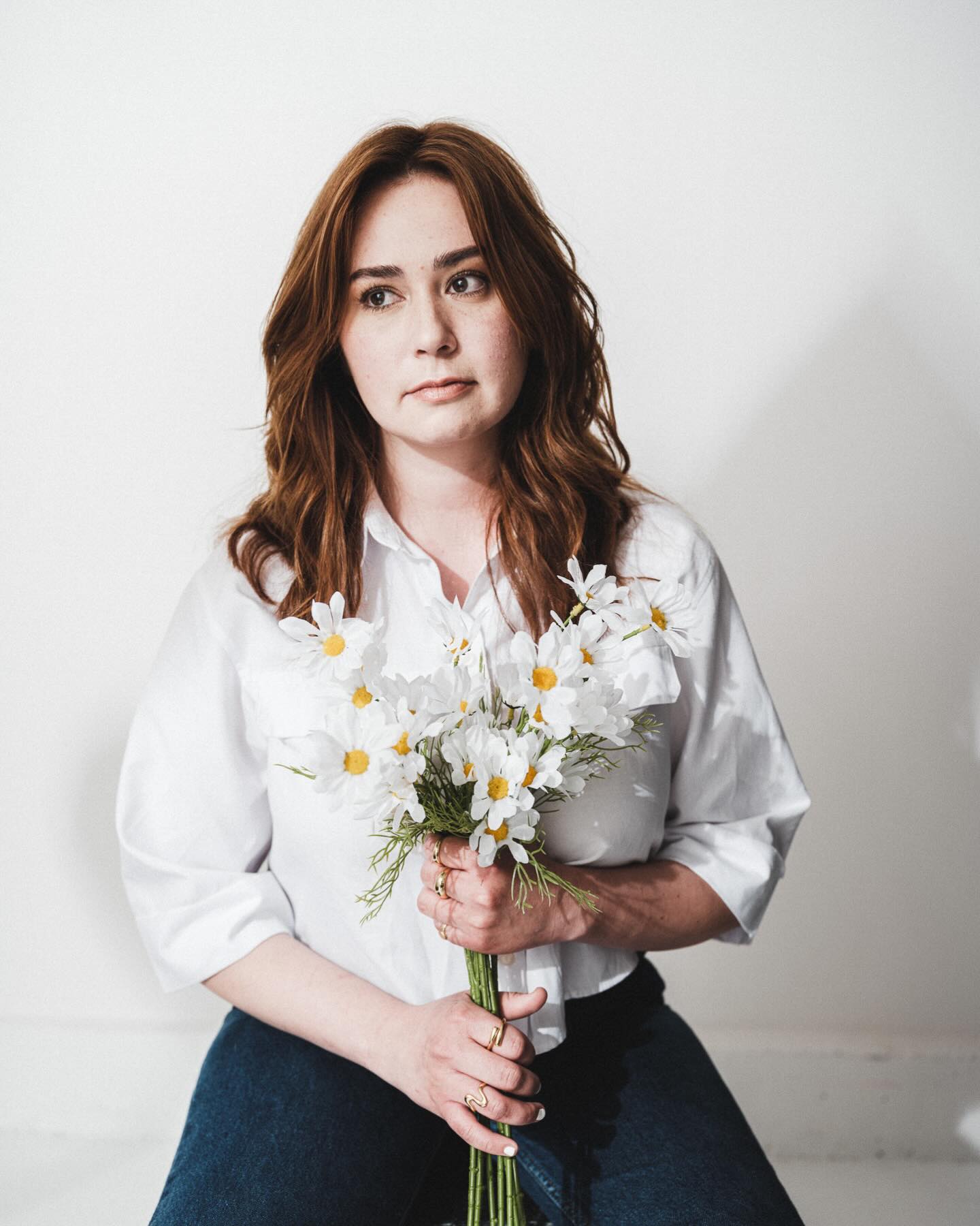 Brb on my way to the cottage
.
.
.
.
#singer #songwriter #album #comingsoon #heatedrivalry