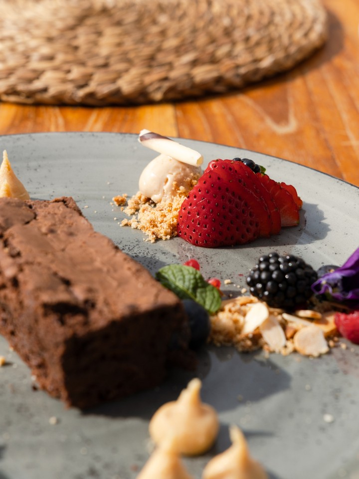 Good meal meant to be enjoyed slowly, with sunshine, calm and a good table 🌊✨
#luumabeachrestaurant #luumabeachmarbella #marbellaweekend #marbellatrip #marbellalifestyle #marbellaspain #marbellavacation #elrosariobeach