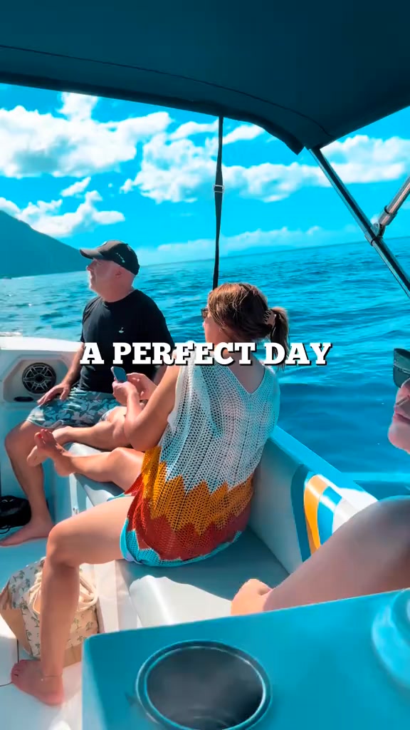 Crystal waters, lush coastlines, and views that never get old. 🌊✨
Cruise past the Pitons, dive into clear blue waters, and experience St. Lucia the way it’s meant to be seen from the sea.
📍 Private • Relaxing • Unforgettable.
📲 Message us or click the link in our bio to reserve your trip
#SaltyBoatCharters #StLuciaViews #SnorkelingStLucia
#BoatTour