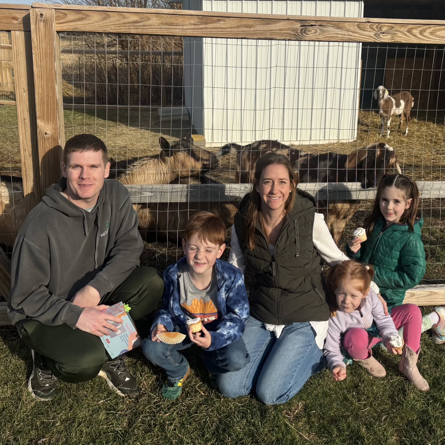 We had the sweetest time hosting a family for a bunny-lover’s (surprise) birthday celebration! 🐰🎉 From gentle snuggles and social time to learning all about our fluffy friends’ favorite treats and habits, it was an experience full of smiles, laughter, and lots of twitching noses.
Happy birthday Myra! Thank you for choosing Sunny P.A.T.H.H. to make your day unforgettable! 🐰 🎂 🐾 🐐 🌞