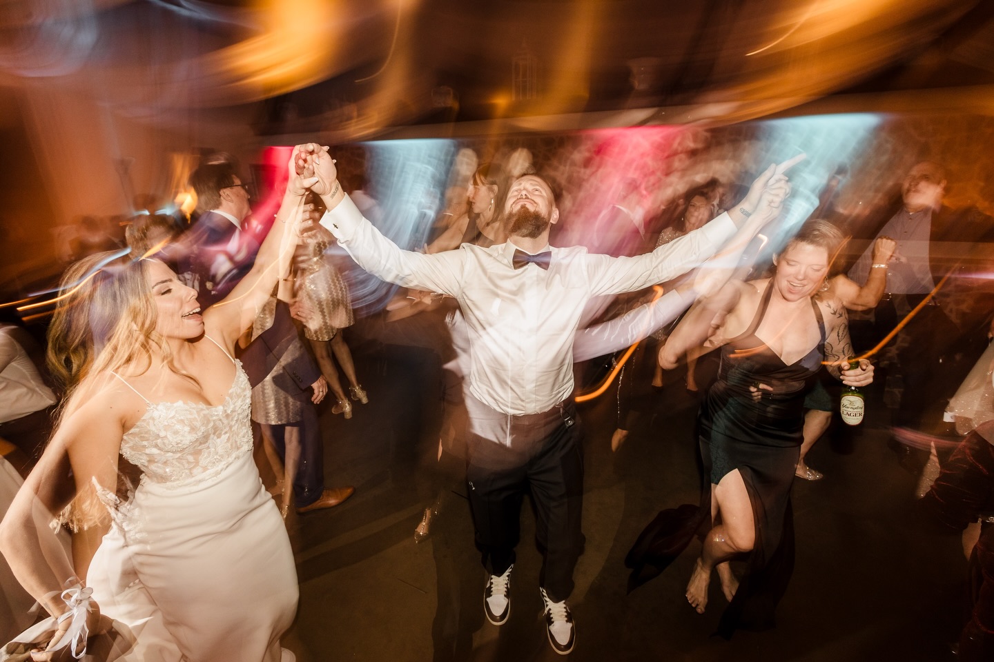 The night we didn’t hold back. #3WESTweddings | 📸 @budjohnsonphoto | venue: @theinnatleolavillage