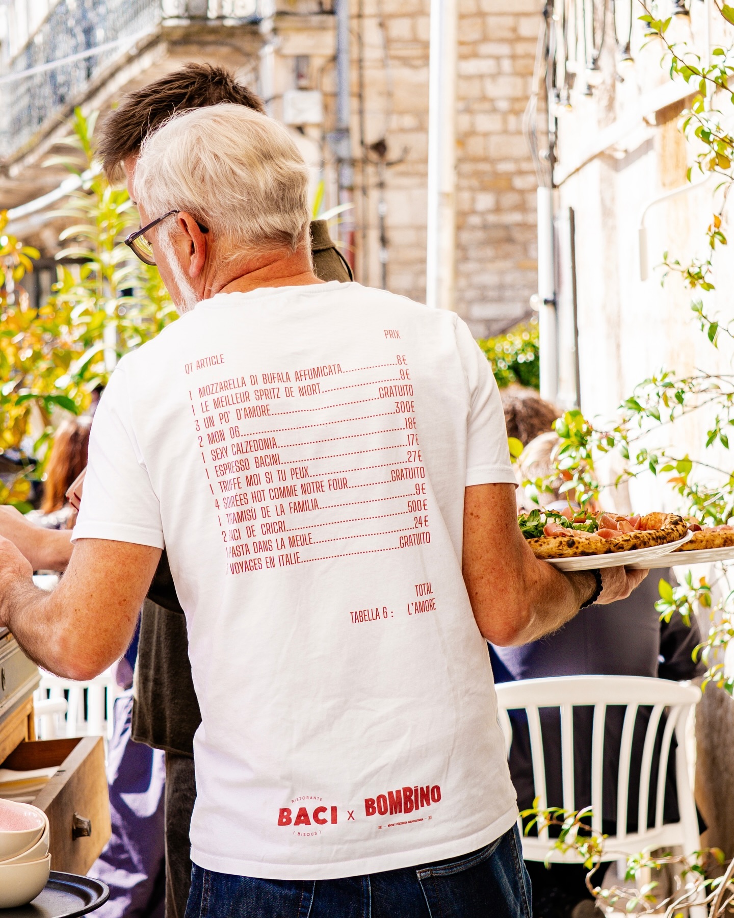 Réservez votre table. Si mangia bene 🫦
Trattoria | Pizzeria | Cocktail | Event
📍 1 place des Martyrs de la Résistance, Niort (centre ville)
📞 05 49 10 73 79
🕰 Ouvert midi et soir 7j/7
Baci - restaurant italien Niort - bar lounge - aperitivo - cocktails niort - ou sortir à Niort - ambiance lounge Niort - brunch niort - trattoria - trattoria Niort - restaurant brunch niort - brunch poitiers
@lauska.studio ✨
