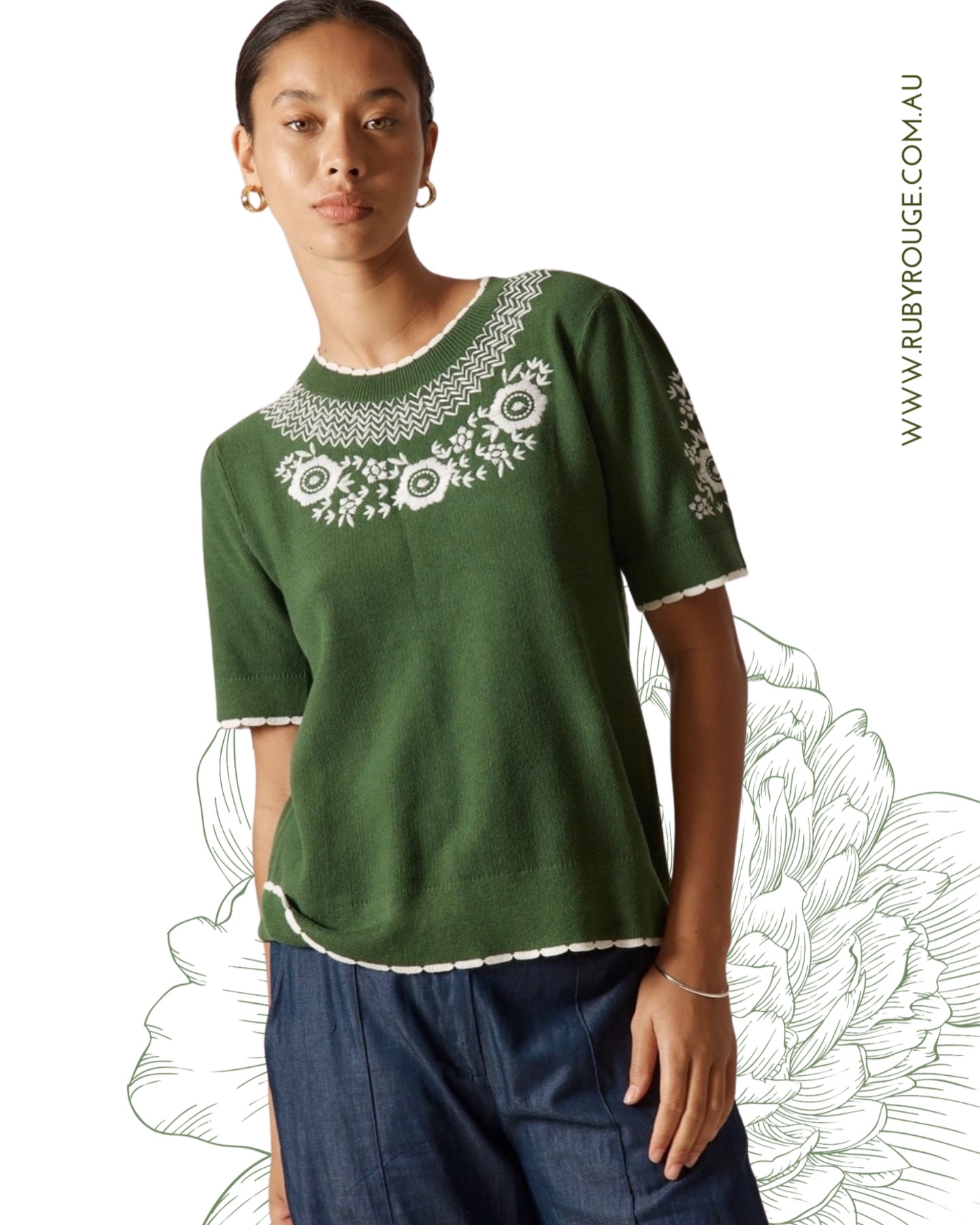 Autumn is here and Green is a standout colour this season 💚