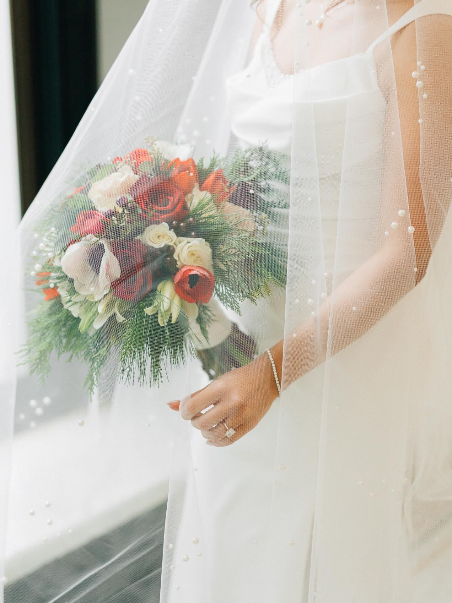 Classic, romantic, and wrapped in pearls. 🤍
Coordination - @dmvweddingsandevents
Venue - @citizensballroom
Photography - @marshalynphotography
Video - @willfredaphotography
DJ - @lujanentertainmentllc
Catering - @putting_ontheritz
Florals - @frederickflowerfarm
Transpo - @pointtopointlimo
Glam - @revelryhairstudio