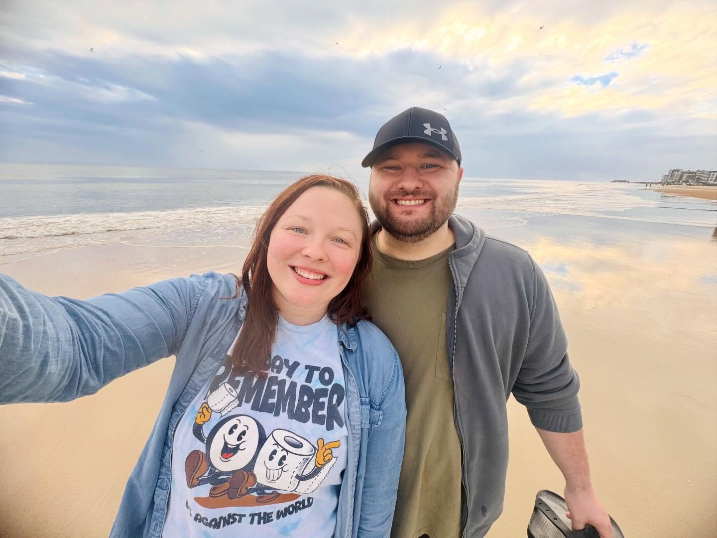 Quick weekend getaway to the Florida coast and it was so relaxing and beautiful. 🥹 In addition to seeing close friends, we explored the coast from St. Augustine to Daytona Beach Shores and had the best time together!! 🌴 Now back to the Buckeye state…and apparently snow?! ❄️