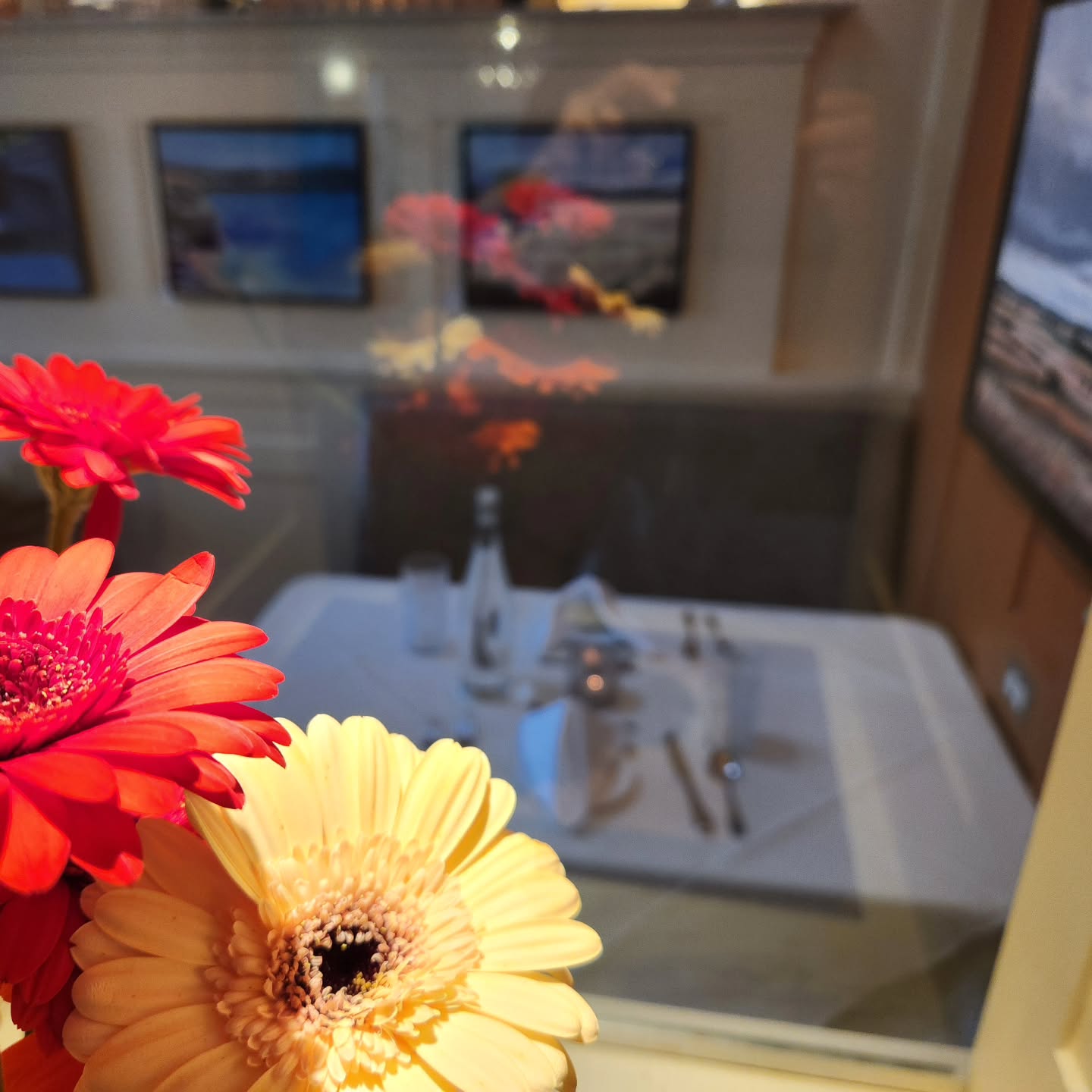 ✨️Your table is ready!✨️
Open 5 ~ 8:30 Wednesday through Saturday
#aptosdining #supportlocalbusinesses #farmtotable