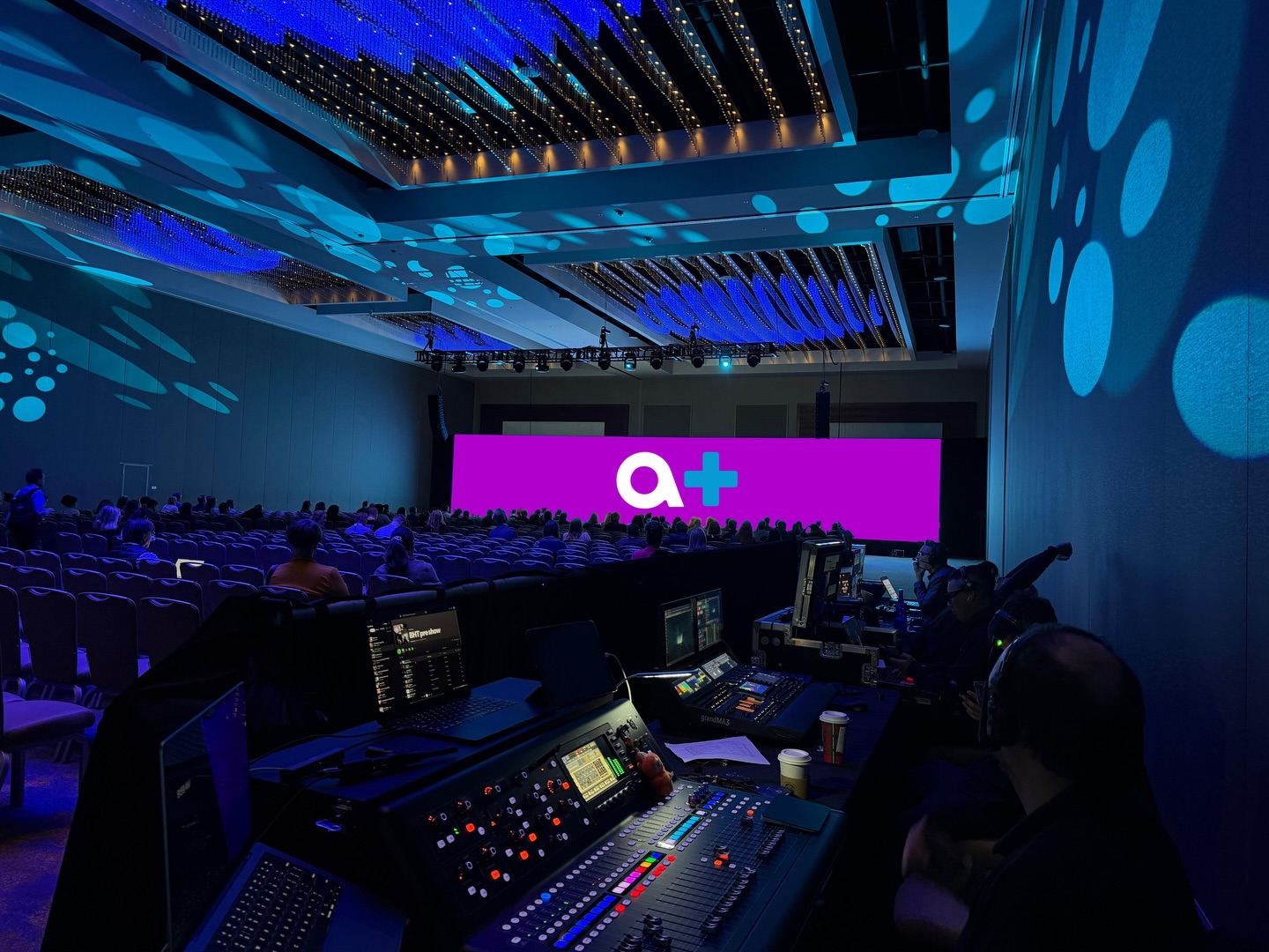 Massive 80ftx14ft led wall, Sound, Lighting and 10 breakouts in California!!? Let’s do it! With our own trucking and logistics, we can reach any corner in US! We are ready, are you ready?