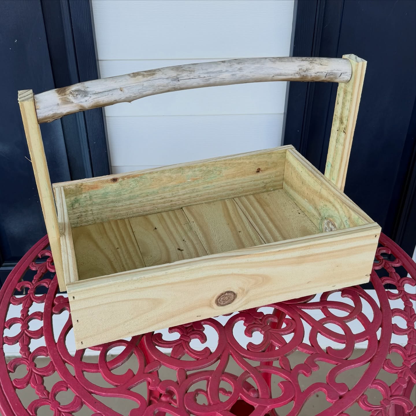 Date day today was a movie (I can only imagine 2 - highly recommend!) followed by a trip to Lowes and some time together in the workshop making a new garden basket. I love it - what do you think?
#farmlife #gardenbasket