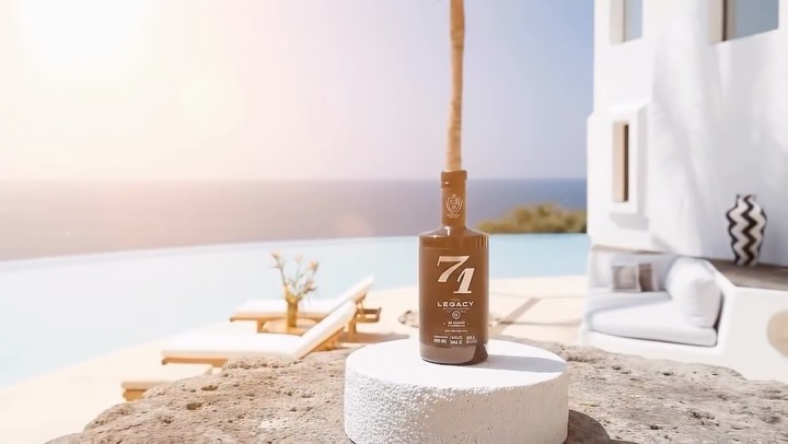 Straight from the highlands of Jalisco to your glass.
This is where it all starts.
Blue agave. Red soil. Real tradition.
Atotonilco El Alto, the roots of Legacy 71.
If you know, you know.
If you don’t… it’s time.
#Legacy71 #BornInJalisco #AgavePower #DrinkWithPurpose