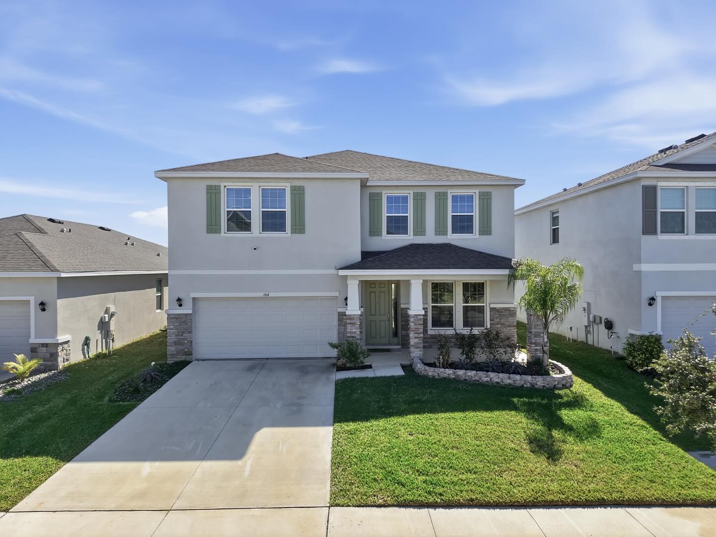 📍164 Mangrove Manor Dr | Apollo Beach
This truly turnkey Apollo Beach stunner shows like a model and lives even better. Built just a few years ago and loaded with designer upgrades, this home blends modern style, thoughtful craftsmanship, and everyday functionality.
•Listed at $569,000
•4 beds
•3 baths
•3362 Sq ft
Listed By Erin Ravenel
Ravenel Realty Group
📞(813)904-5419
📧erinravenel@ravenelrealty.net
#Floridarealestate#apollobeach#apollobeachrealtor
#Tampa#tamparealestate