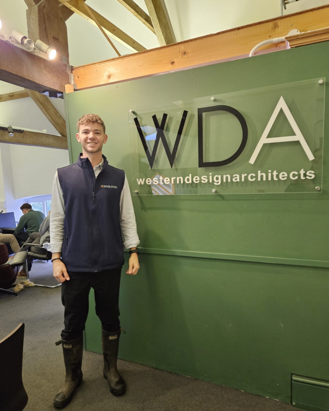 A CPD session with @wda.architects that required slightly different footwear.
Despite the heavy rain and flooding, Alfie and Alex delivered our SIPs CPD at Western Design’s office, followed by a tour of Orchard Day Nursery to see the system in action.
Having now worked with Western Design on multiple projects, it was great to catch up with the wider team, talk through upcoming schemes and explore new opportunities already in the pipeline. Always valuable to combine technical discussion with real project experience, even if it involves wellies along the way.
#cpd #architecture #sips #designcollaboration #sustainableconstruction