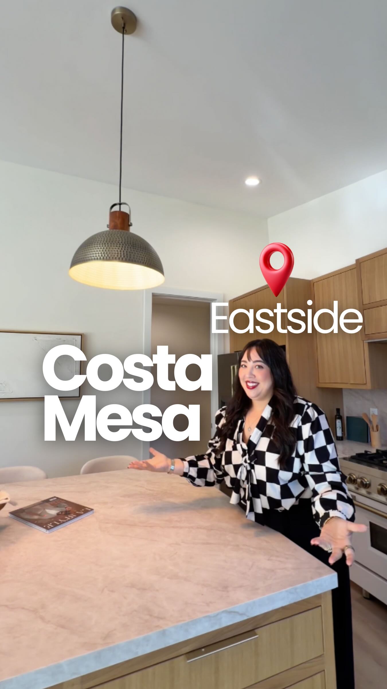 There is a list of remodels that the Basic OC girl will always love. And I would know because I put a lot of those remodels in my own home.
This Eastside Costa Mesa new build is proof: all the upgrades that most OC home buyers would love: think warm tones, organic modern feel, and tons of windows to let all the light in.
Comment “Eastside CM” for info about this listing!
Listed by Michael DiCarlo, DRE #02124971, eXp Realty of Greater Los Angeles
