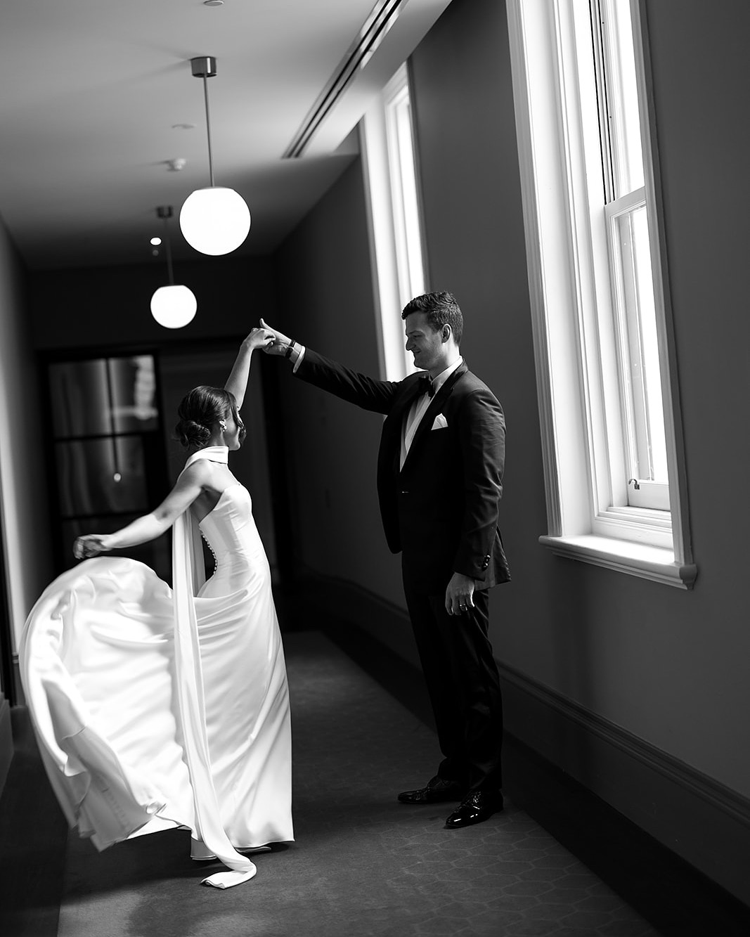 All you need to be on your wedding day is ✨present✨ and the rest will fall into place 💁🏽♀️
On film 🎞️ and digital