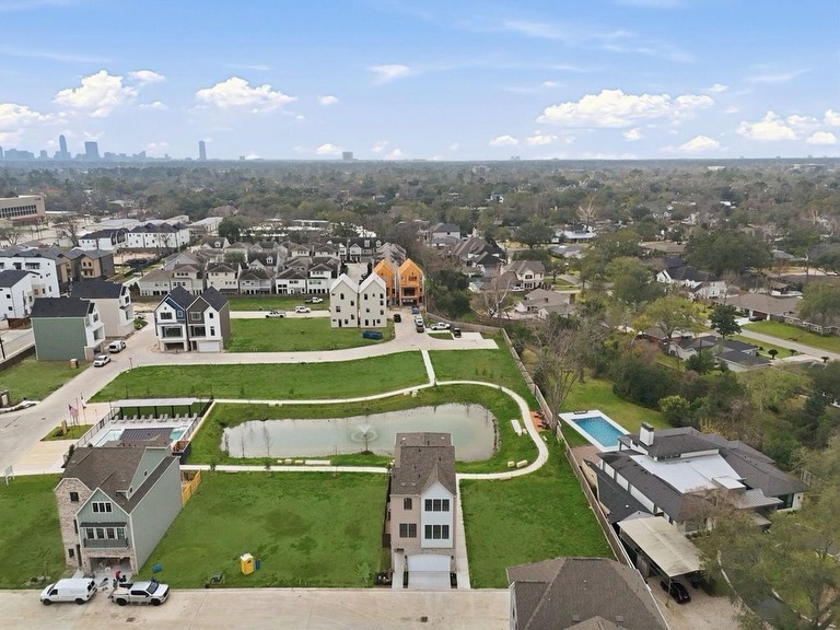 Life at 𝗦𝗽𝗿𝗶𝗻𝗴 𝗩𝗮𝗹𝗹𝗲𝘆 𝗖𝗿𝗲𝗲𝗸 ✨
Gated, peaceful, and designed for real life—with beautiful homes, a pool, pond, and spaces to slow down and enjoy it all.
Located in Spring Branch and zoned to top-rated 𝗦𝗽𝗿𝗶𝗻𝗴 𝗕𝗿𝗮𝗻𝗰𝗵 𝗜𝗻𝗱𝗲𝗽𝗲𝗻𝗱𝗲𝗻𝘁 𝗦𝗰𝗵𝗼𝗼𝗹 𝗗𝗶𝘀𝘁𝗿𝗶𝗰𝘁. schools, this is a community that truly checks every box for families.
✨For a limited time, enjoy $𝟮𝟬𝗞 𝗶𝗻 𝗶𝗻𝗰𝗲𝗻𝘁𝗶𝘃𝗲𝘀 𝘁𝗵𝗿𝗼𝘂𝗴𝗵 𝘁𝗵𝗲 𝗲𝗻𝗱 𝗼𝗳 𝗙𝗲𝗯𝗿𝘂𝗮𝗿𝘆
Come see what life looks like the River Way!
🔑Open Houses: Sunday 1 PM to 4 PM
📱 mcallihan@riverwayproperties.com | (713) 884-0341
Use 1707 Ojeman Rd for GPS.
Spring Branch | New Construction Houston | Riverway Homes | Houston Real Estate | Homes For Sale Houston | Realtor Houston | Gated Community | Move In Ready | Spring Branch ISD