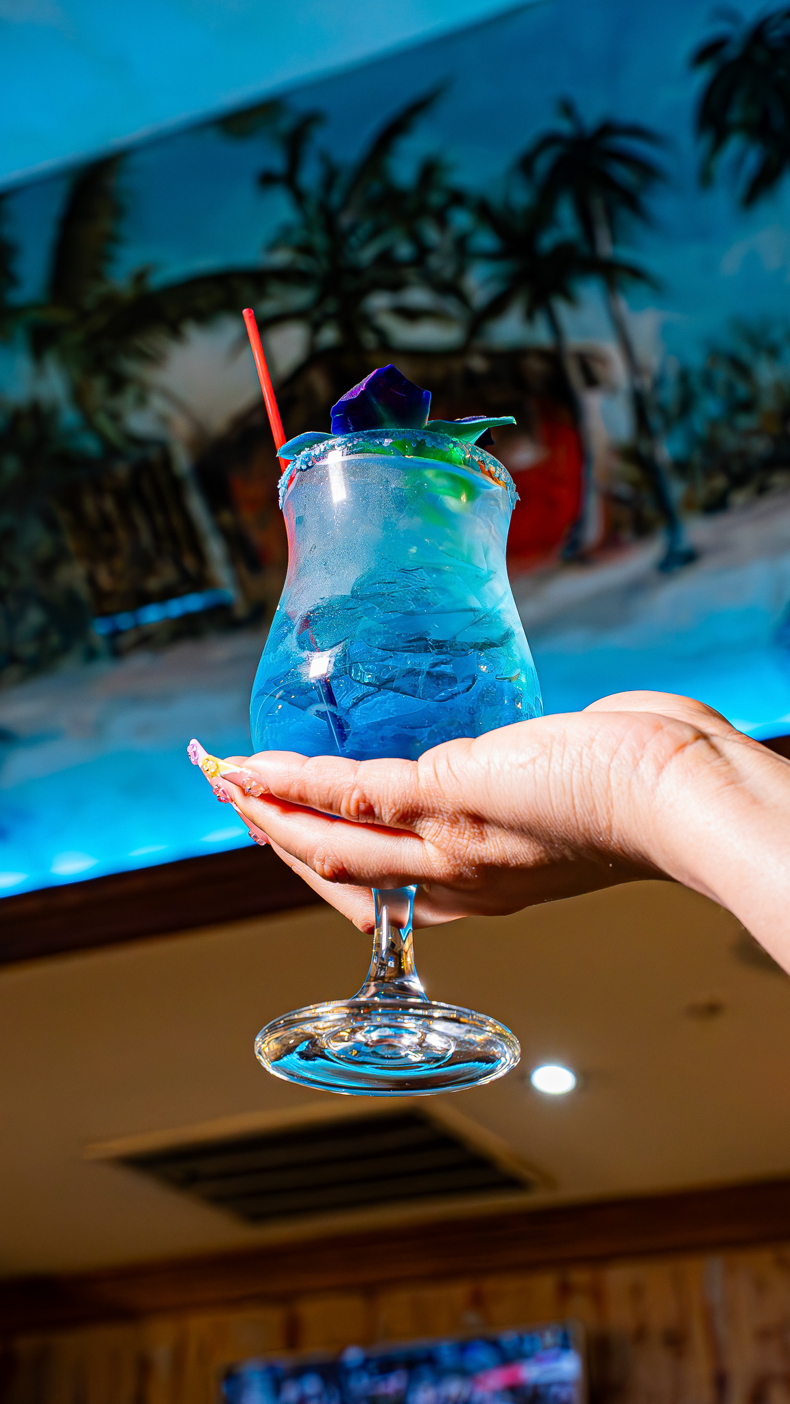 Can you imagine what’s inside? 😁Come visit us and enjoy delicious dishes, amazing drinks, and a great atmosphere 🍽️🍹
#GreatFood #AmazingDrinks #GoodVibesOnly #FoodieExperience #DineWithUs PerfectSpot