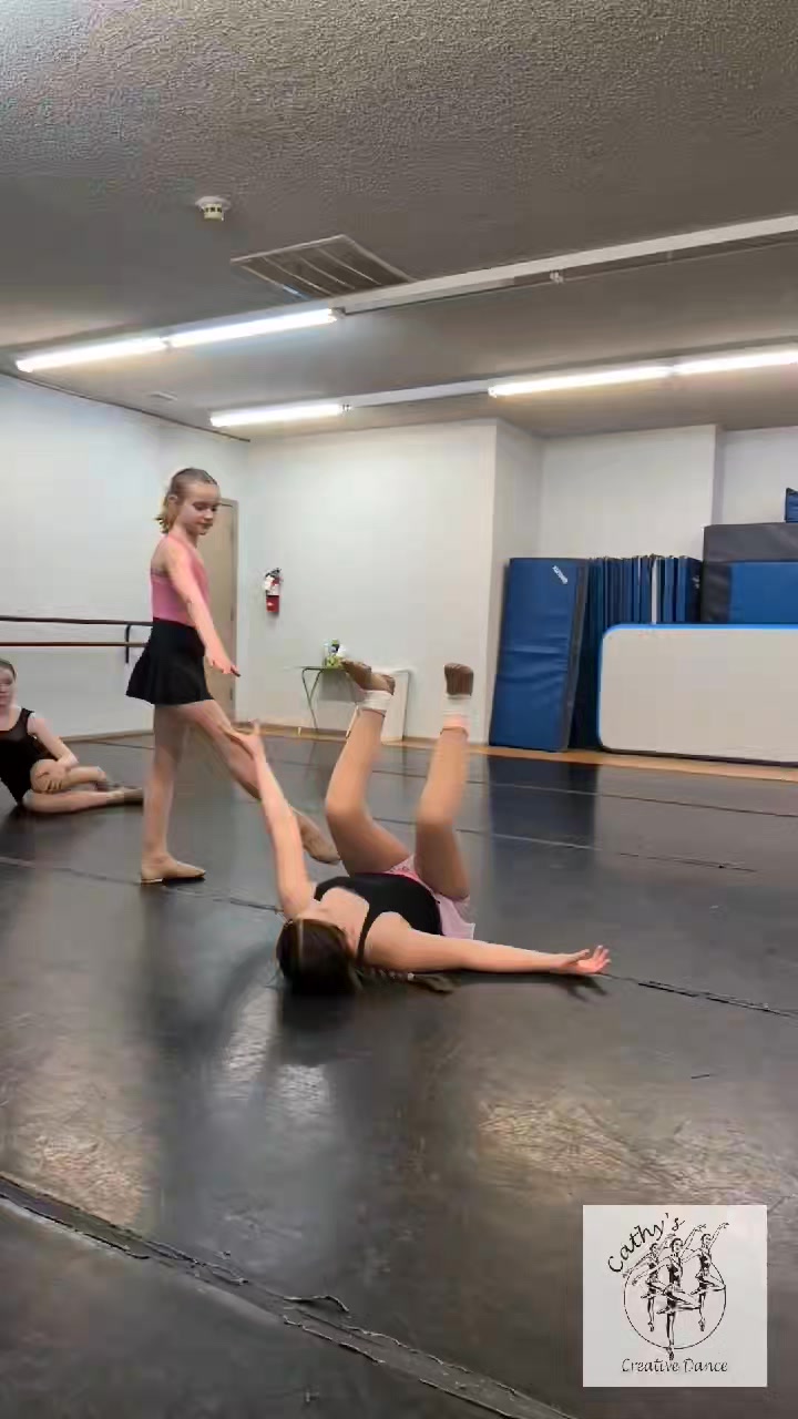 Working on some fun partner skills in level 2 Leaps and Turns! 💙❤️💙❤️ #theCCDcollaboration #CCDlove