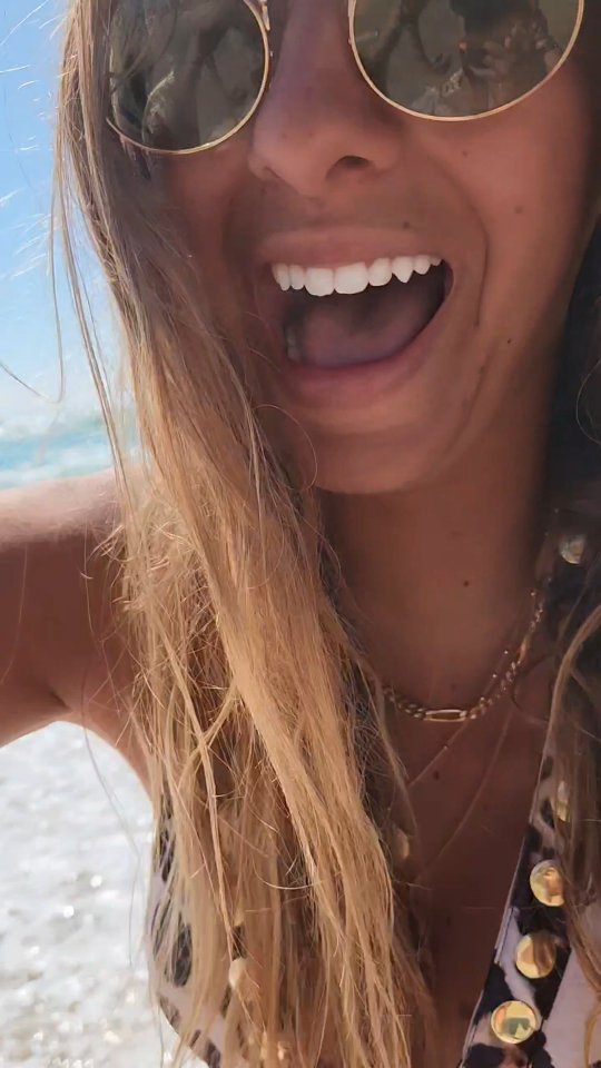 Btuck Beachwear
Beachwear with soul
When art meets fashion...♡
Online, we ship worldwide: Www.btuckbeachwear.com
Link in Bio
#beachwearportugal #summerstyle #lisboastyle #portofashion #modaportugal btuckbeachwear