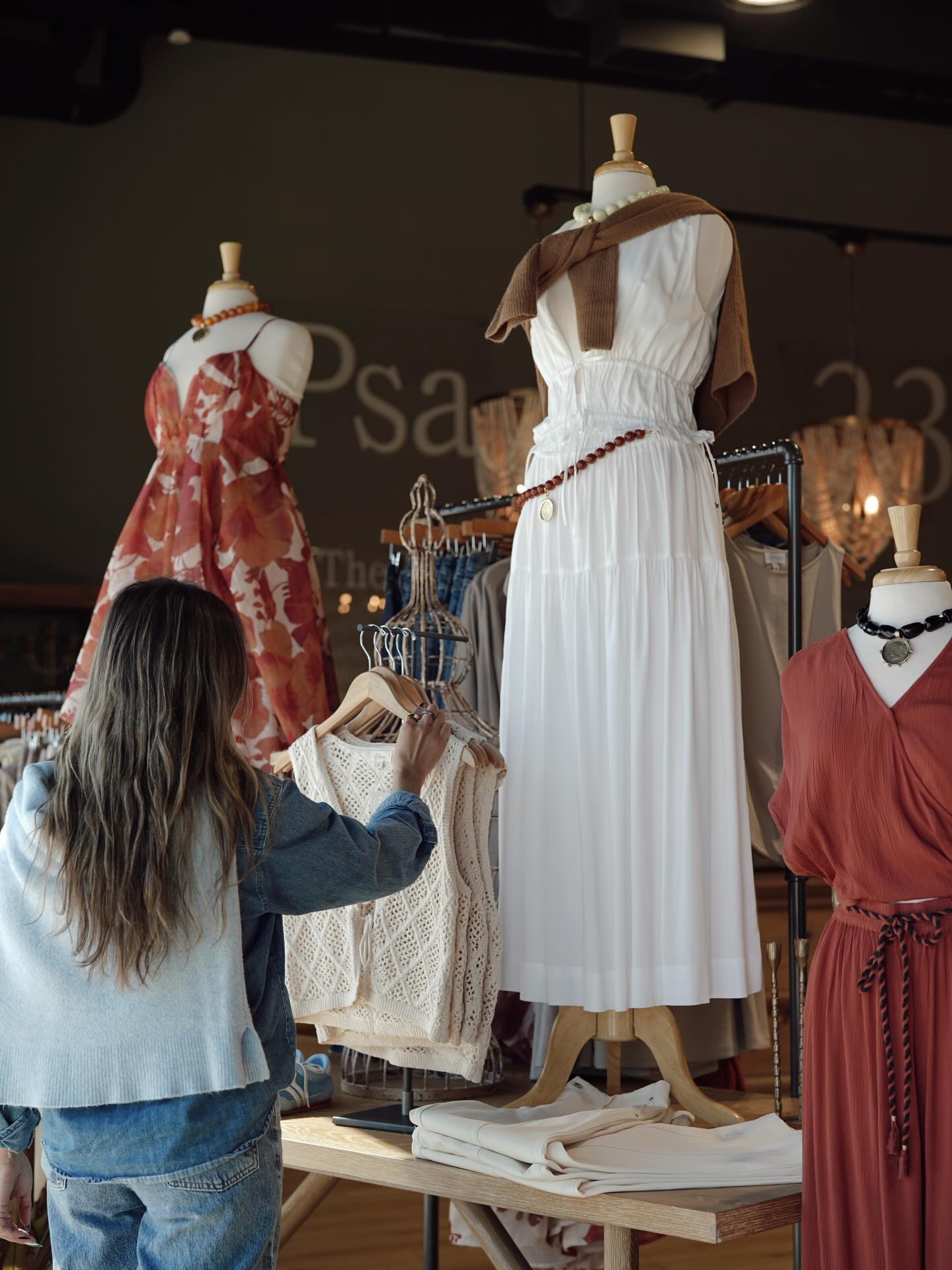 Mid-week reset ✨🧚♀️ We brought in the most gorgeous dresses for special occasions, and we’re featuring this beautiful rust floral gown in our front display! The draping detail is just 🤌🤌