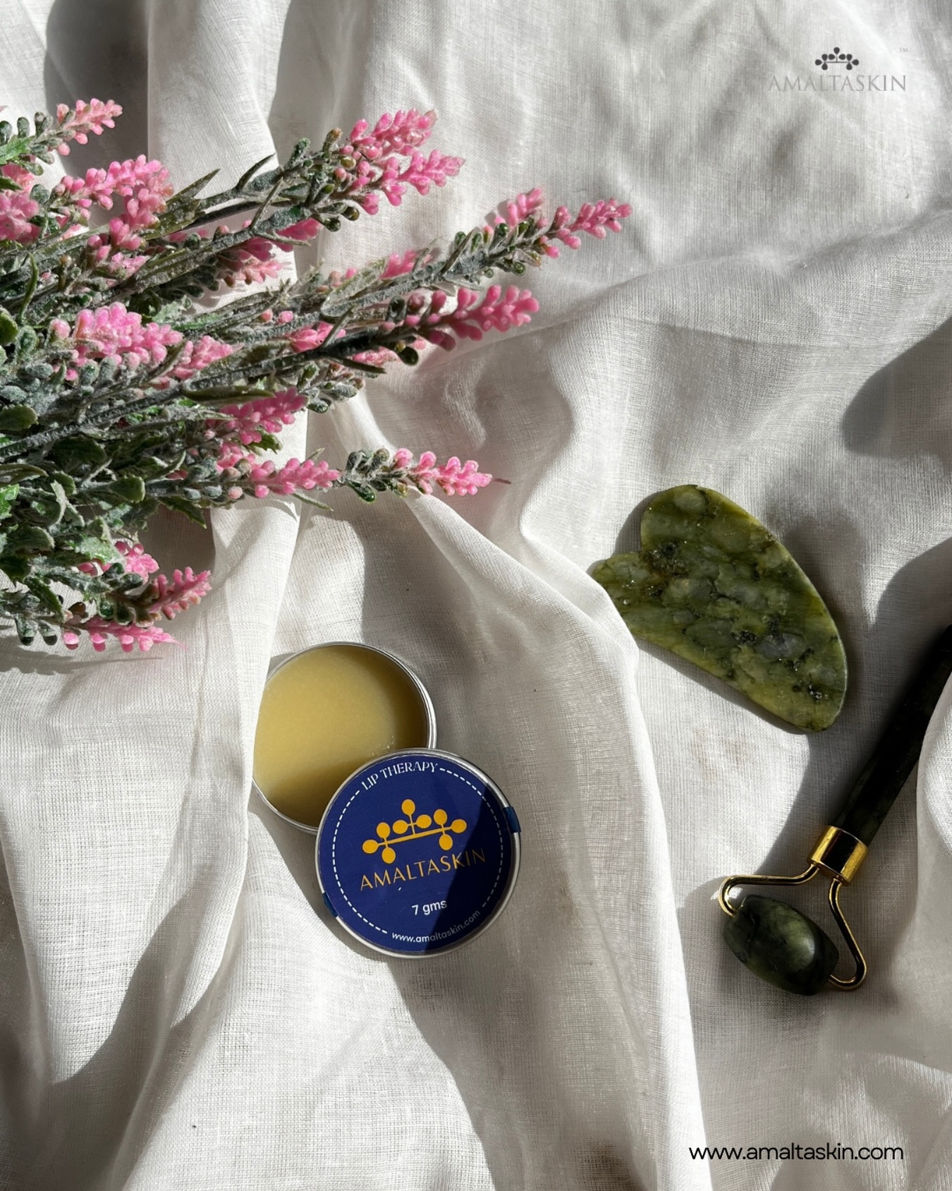 A little lip therapy goes a long way. 🤍
With changing seasons, nourish, repair and glow - the Amaltas way. Link in bio.
#amaltaksin #lipbalms #liptherapy #lipcareroutine #lipcareproducts
