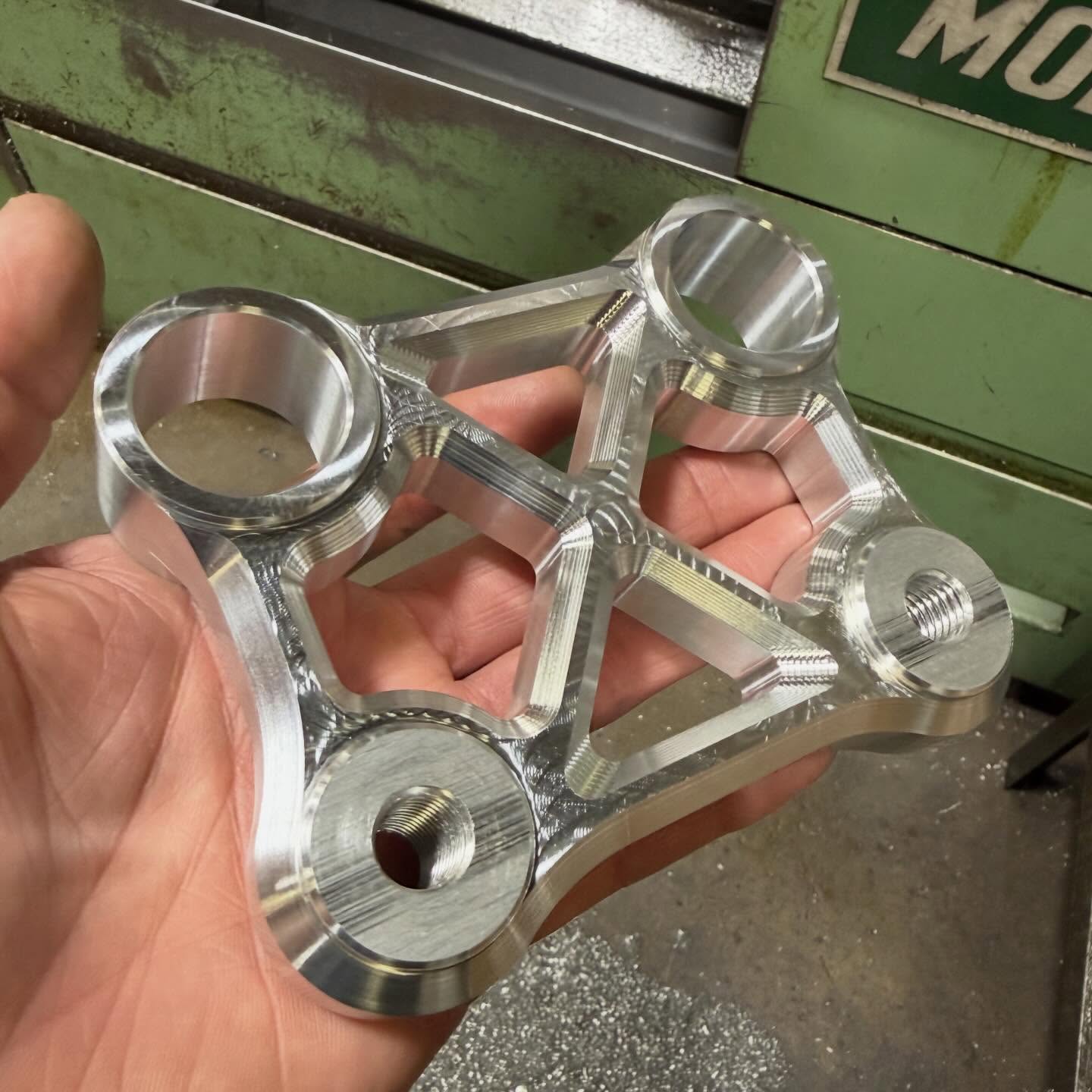 These new DMR softail pullback plates are 🔥🔥🔥. These will be hitting the site soon. 🇺🇸🇺🇸🇺🇸