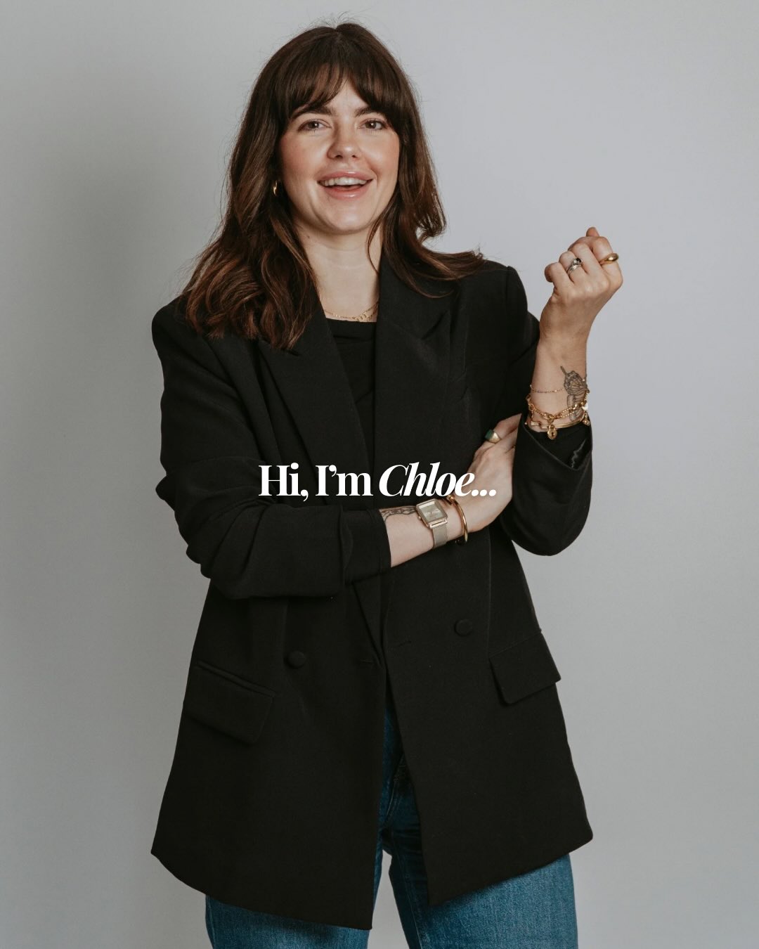 Hi, I’m Chloe.
And I haven’t always worked the way I do now.
Early in my career, I didn’t know what I didn’t know.
I followed what I was taught. I trusted the education I received. And I genuinely believed I was working correctly.
But over time, I realised that some of what I had been taught was incomplete and in some cases, simply wrong.
My prep wasn’t as controlled as it should have been. My understanding of allergies and exposure risk wasn’t where it needed to be. I didn’t fully grasp the long-term impact of repeated poor practices.
That realisation was uncomfortable.
But it’s also what changed everything.
It’s why I’m so passionate about raising standards now.
Not to judge.
Not to criticise.
But to prevent other nail techs from working years without realising there’s a better, safer way.
We can’t improve what we don’t understand.
And growth in this industry requires humility, education, and being willing to adapt.
If you’re here to learn, to improve, and to build a career based on strong foundations, you’re in the right place.
I’m not here to shame you.
I’m here to support you.