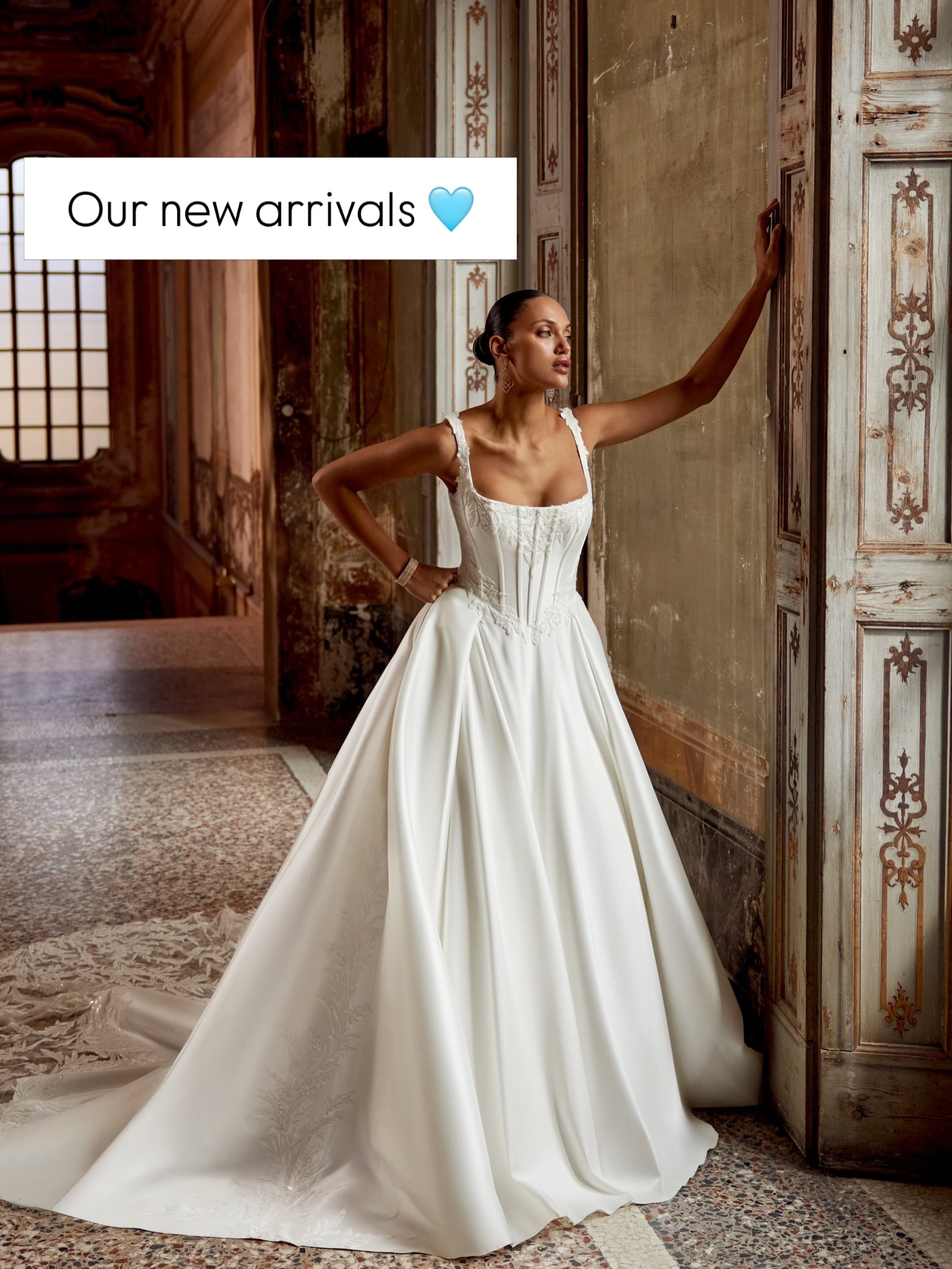 Just a selection of our new gowns here at P&E. Let us know your fav 🩵xx
@justinalexander @missstellayork @morileeofficial