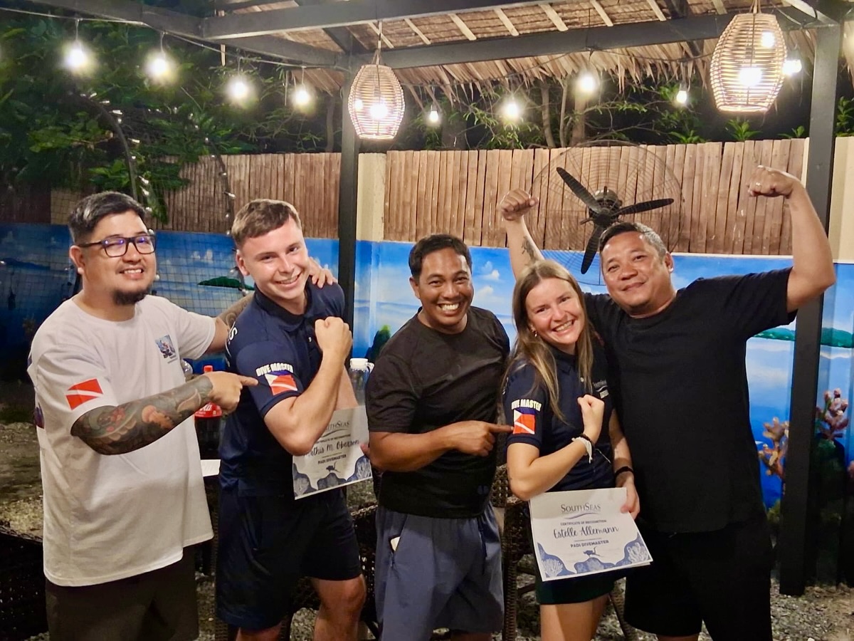 Huge Congratulations, Estelle & Mathis!
What a journey it has been! From their first training days to leading dives with confidence, Estelle and Mathis have successfully completed their PADI Divemaster Course and Internship Program here at our dive center.
Through long days in the water, assisting students, refining skills, and learning the responsibilities of a dive professional, they showed dedication, teamwork, and passion every step of the way. Moving from recreational divers to PRO level is a big milestone and you both earned it!
We are proud to have been part of your journey and excited to see where the ocean takes you next. The adventure is just beginning!
Congratulations, Divemasters! 👏💙 Looking forward to see you next Season and your next Journey to being Scuba Instructors
#Teambuang @Estelle
Book your PADI Scuba courses with us.
Email: diveandstay@southseasbrdc.com
Whatsapp: +63 956 305 1200
.
.
.
.
#diveinsouthseas #padi #padidivemastercourse #padidiveleaders padipro