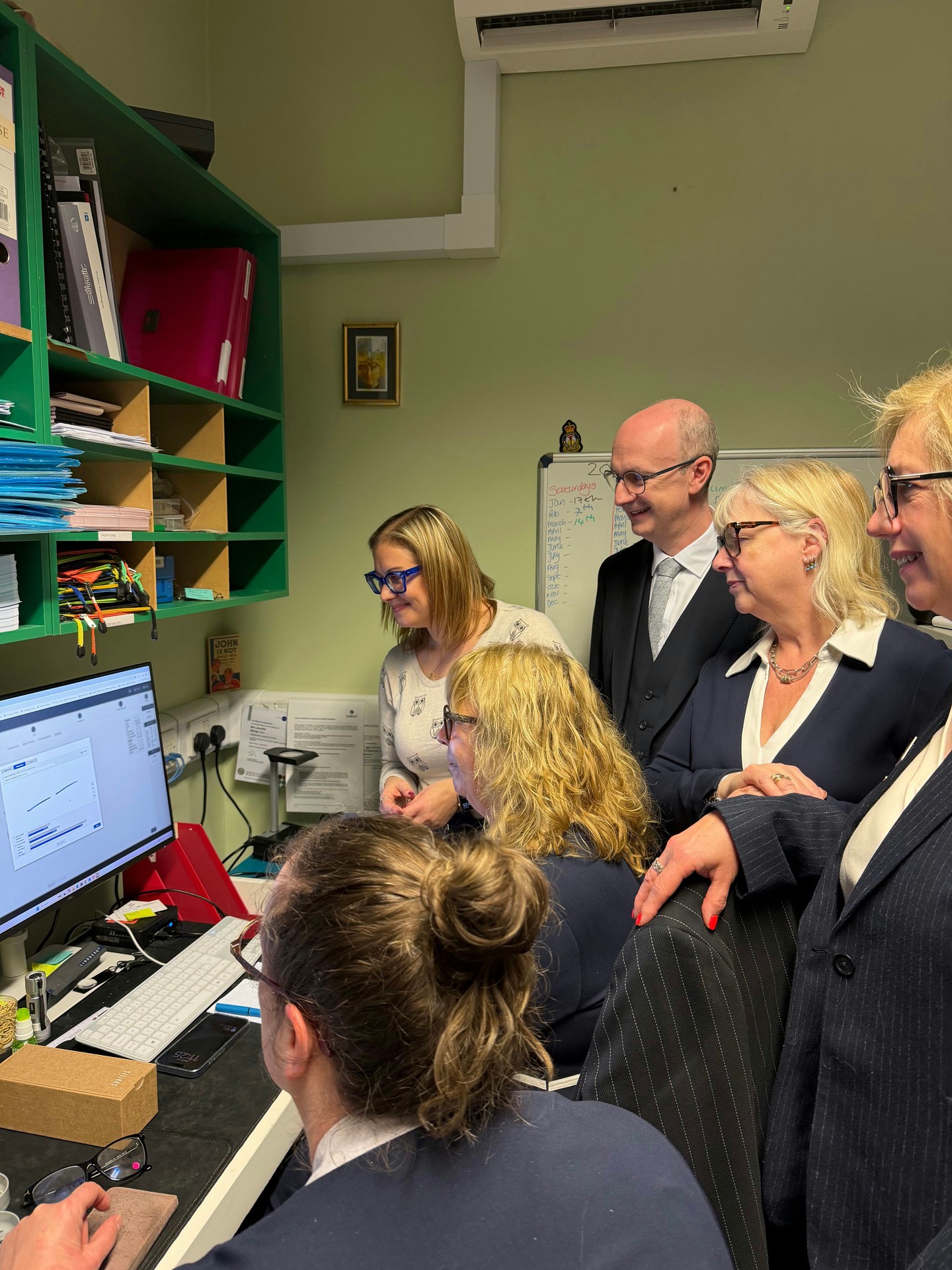 Staying ahead of the curve👁️
We’re committed to ongoing professional training, working closely with other qualified opticians who regularly update us on the very latest lens technology.
From improved clarity and comfort to enhanced coatings and smarter lens designs, staying informed means we can offer advice that’s current, accurate and tailored to your needs.
Are you due a check-up? Call on 01284 753821 to book your appointment.
#LensTechnology #EyeCare #Opticians #VisionCare #IndependentOptician #BuryStEdmunds #Suffolk #EyeHealth