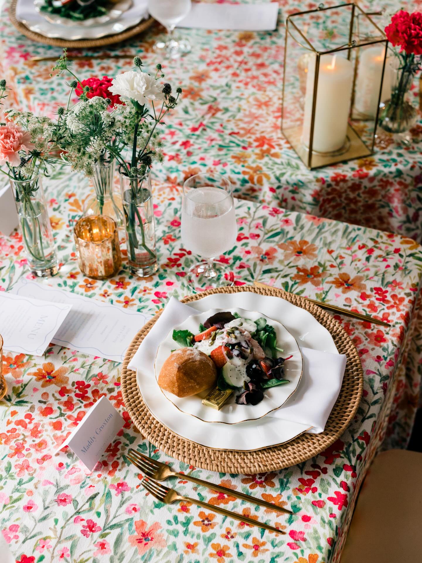 Spring is coming!🌷✨🌙
#starrynighteventsrva #starrynighteventsplanner #starrynighteventsrvaflorals #starrynighteventsrvaweddings #starrynighteventsrvacouples
Planning & Florals | @starrynighteventsrva @tanya_m_cornwell
Photography | @reneejeanphotography
Videography | @itsjustinbayless
Venue | @burlingtonweddingsva
DJ | @dj_c.c._official
Catering & Dessert | @cater2events
Rentals | @rentequipva
Photobooth | @dj_c.c._official
Beauty | @hayleyjoanmakeup @bohobraids_byivy
Bride | @becca_fields