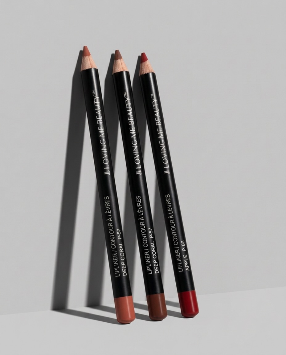 Precision changes everything. ✍🏽💋
A perfectly lined lip isn’t extra… it’s intentional.
From rich plum tones to deep coral, coffee, and apple red, our lip liners are designed to define, sculpt, and elevate every lip combo. 🤎❤️
Smooth glide. Creamy texture. Sharp precision that creates clean edges without dragging or dryness. ✨
Wear them alone for a soft matte moment… or pair them with your favorite gloss or lipstick for that fuller, flawless finish. 💄
Because the difference between a good lip and a GREAT lip? Definition. 👑
High-quality, vegan, cruelty-free formulas that stay put and enhance every shade they touch. 🌿
Neutral days. Bold nights. Everyday glam. There’s a liner for every mood. 🔥
Tell us in the comments, are you overlining slightly or keeping it natural? 💬
Tap the link in our bio to shop your perfect shade and upgrade your lip routine today. 🛍️
#lipliner #lipstick #makeupaddict #makeuplover #cosmetic