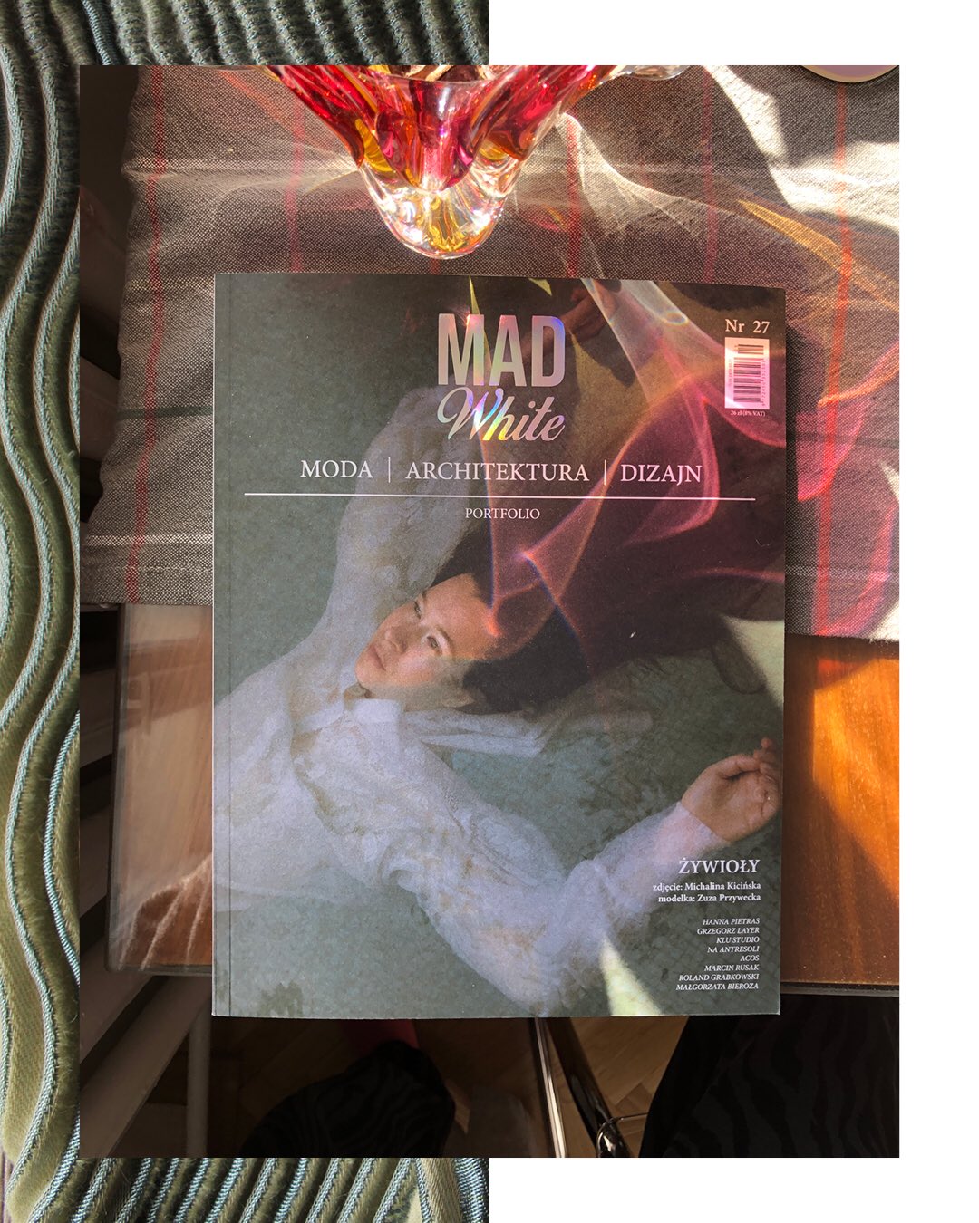 I was truly honored when, after last year’s exhibition at the Łódź Design Festival in Łódź, I was contacted by @jezus_od_designu . Soon after, he wrote this wonderful piece about my textiles in his review published in WhiteMAD.
Thank you, I truly appreciate it! ✨
WhiteMAD
nr 27