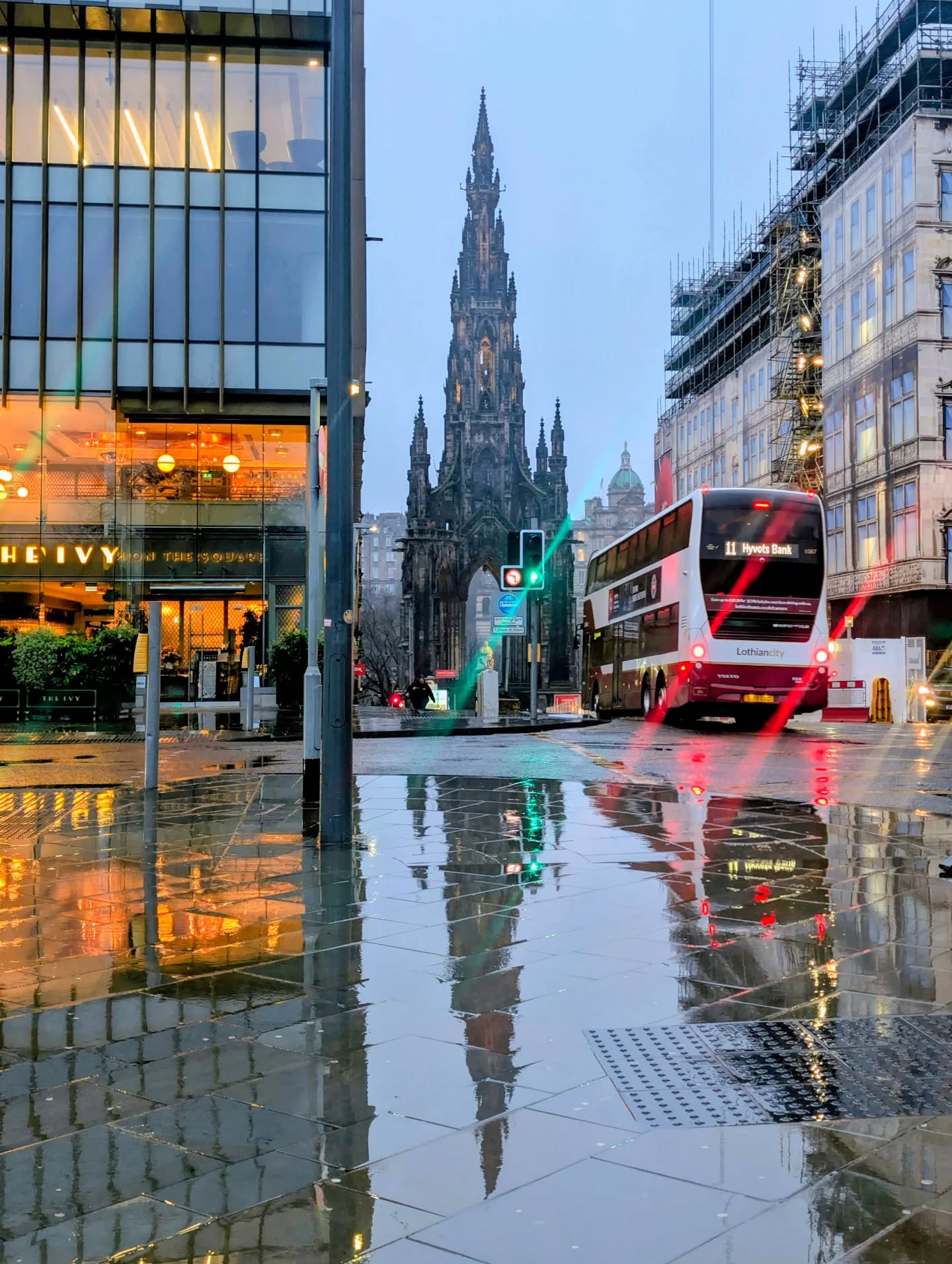 Ah yes...spring in Scotland 🌧️ Shiny and grey. Time for chunky jumpers and large mugs of hot chocolate.