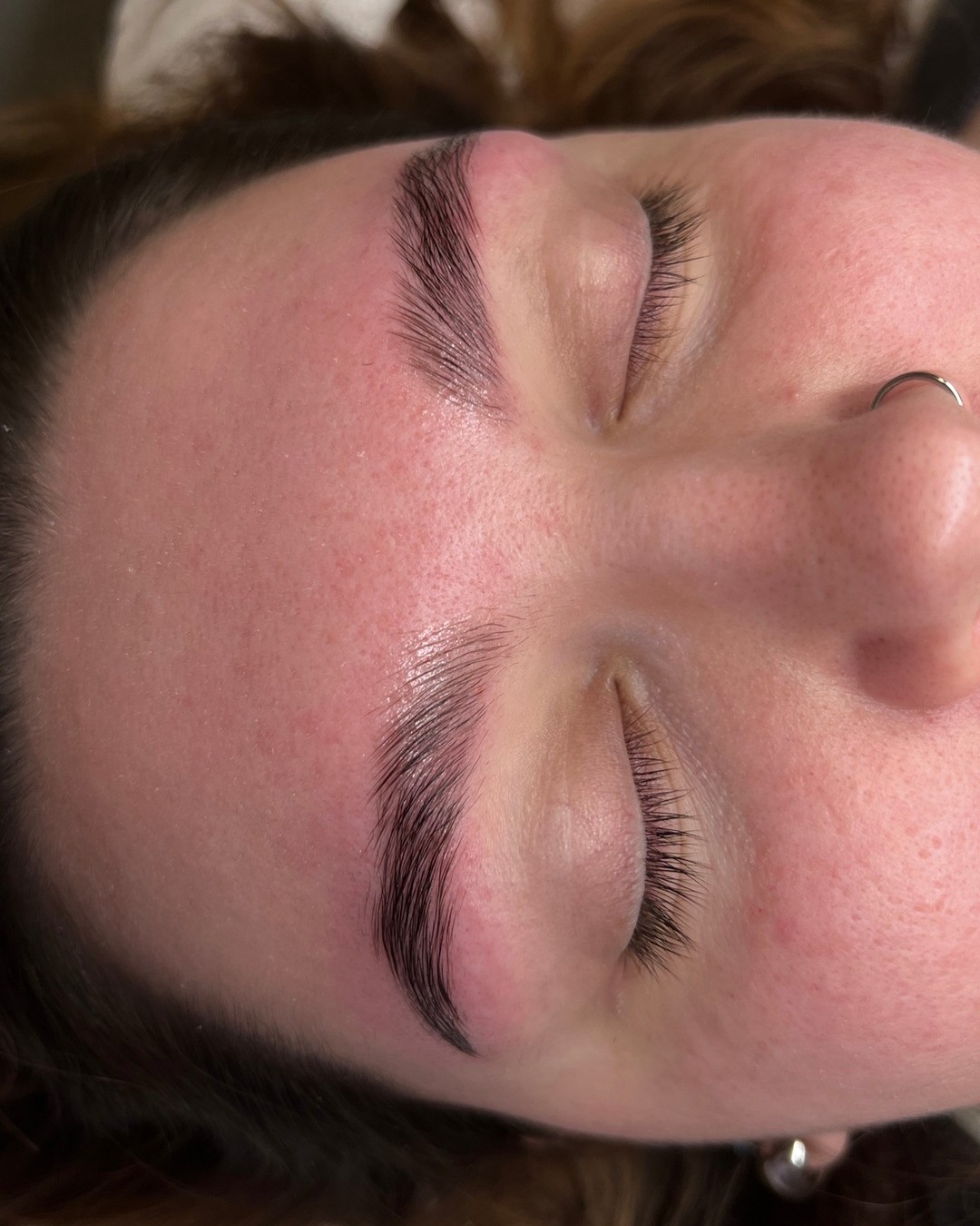 Brows = instant glow-up. ✨
A brow wax and tint can:
✔️ Define your shape
✔️ Add depth and fullness
✔️ Cut down on daily makeup time
It’s one of the quickest ways to refresh your look without changing your hair.
Available at Pin-Up Curls Spa in Fort Wayne — perfect before vacations, events, or just because you’re tired of filling them in every morning.
Small service. Big impact.
#FortWayneWaxing #BrowWax #BrowTint #PinUpCurls #FortWayneSpa