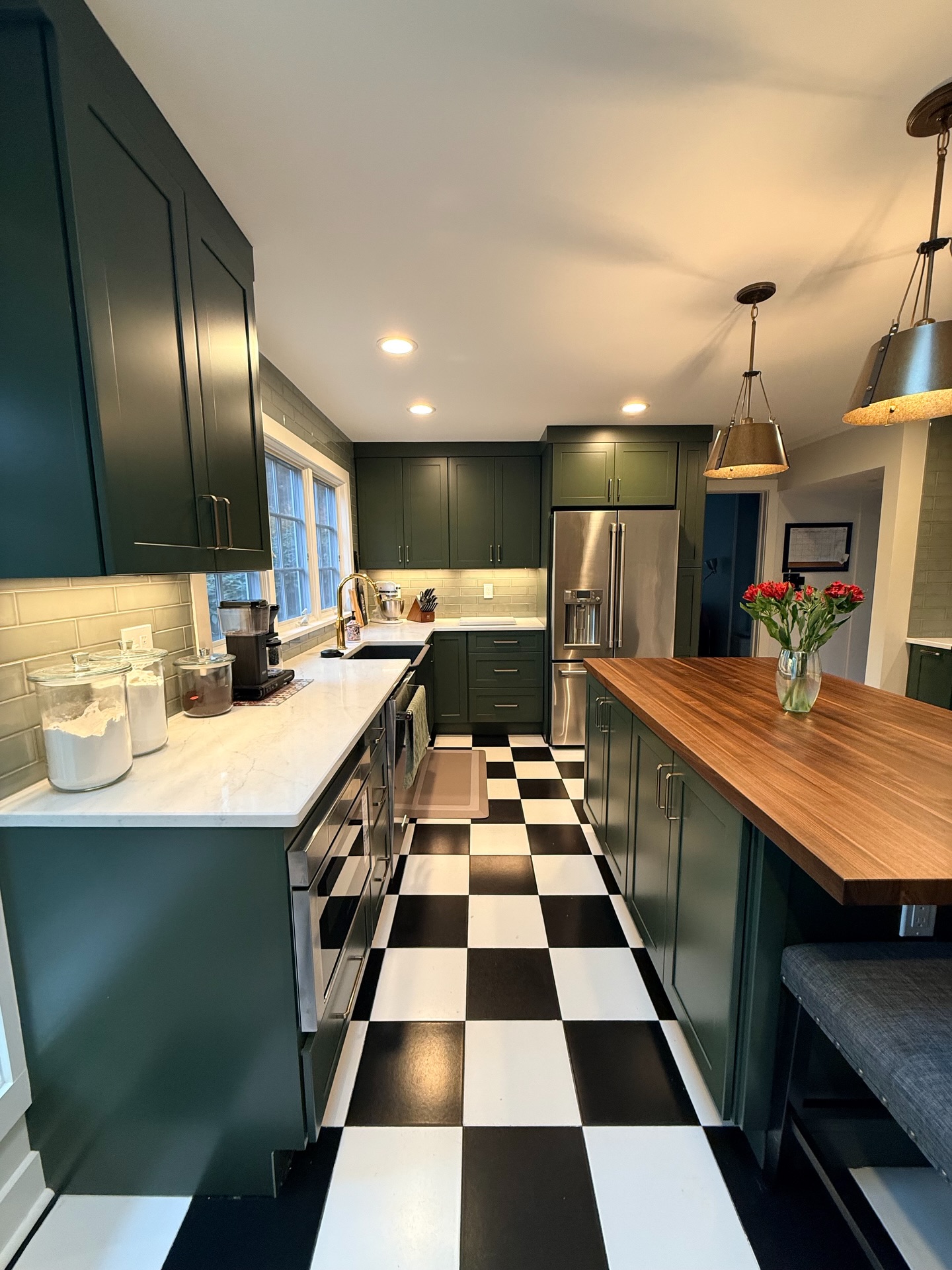 Checkerboard patterns are making a comeback this year... but guess what??? The kitchen already had the checkerboard tile when these homeowners decided to renovate their kitchen!
Some fun facts about this kitchen:
1. The homeowners designed everything on their own
2. They are repeat clients
So all we had to do was install! A very rare occasion, but it's kind of fun sometimes seeing what homeowners select without a designer's influence.
So what do you think? We think they did a great job! And we are grateful they continued to think of our family for their renovation! 203-778-9385
#kitchenrenovation #kitchendesignideas #fabuwoodkitchen #checkerboardfloor #designbuildcontractor