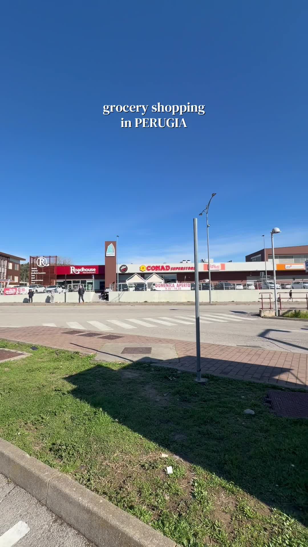 Come with me grocery shopping in Perugia
ㅤ
Living in the city center means you’re surrounded by charming little minimarkets—perfect for quick stops and fresh finds. But when it’s time to stock up for the week, just hop on public transport and head to a superstore for all the essentials (and maybe a few treats 😉).
ㅤ
Just take the Minimetrò all the way to Pian di Massiano and you’re all set to step into the Conad superstore. Easy, convenient, and very student-budget friendly 🥖🍅
ㅤ
Thank you, Sarah, for bringing us along this week!
Learn more about studying abroad at the Umbra Institute at umbra.org
#perugia #umbrainstitute #groceryshopping #conad #studyabroad