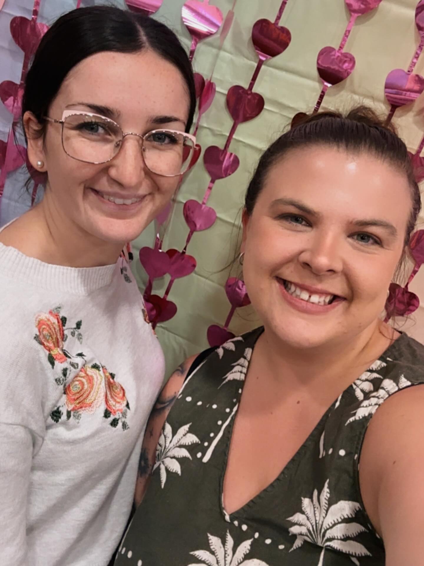 Thought I was posting a wholesome pic with the wifey that wasn’t book related for once…. But we were actually at a book event in this pic 😂 and so it continues ❤️🫶🏼