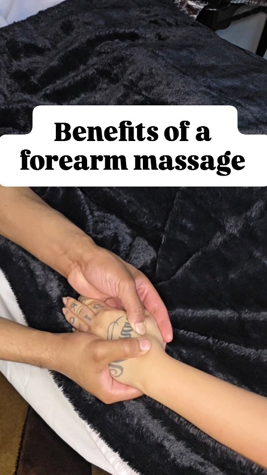 A lot of my clients come in mentioning wrist pain or elbow discomfort.
One of the first places I usually check?
The forearms.
Your forearms are constantly working — whether you're gripping weights at the gym, typing on a keyboard, using tools all day, or carrying things around.
Because of that, these muscles can build up a lot of tension over time.
That tightness can contribute to things like:
• Wrist stiffness
• Elbow discomfort
• Grip fatigue
• Tight hands
So when you see me spending time working on the forearms during a treatment, there’s a reason for it.
If you fall into any of those groups above, don’t neglect your forearms. They work hard for you every day.
#massage #yyc #calgary #fitness #massagetherapist