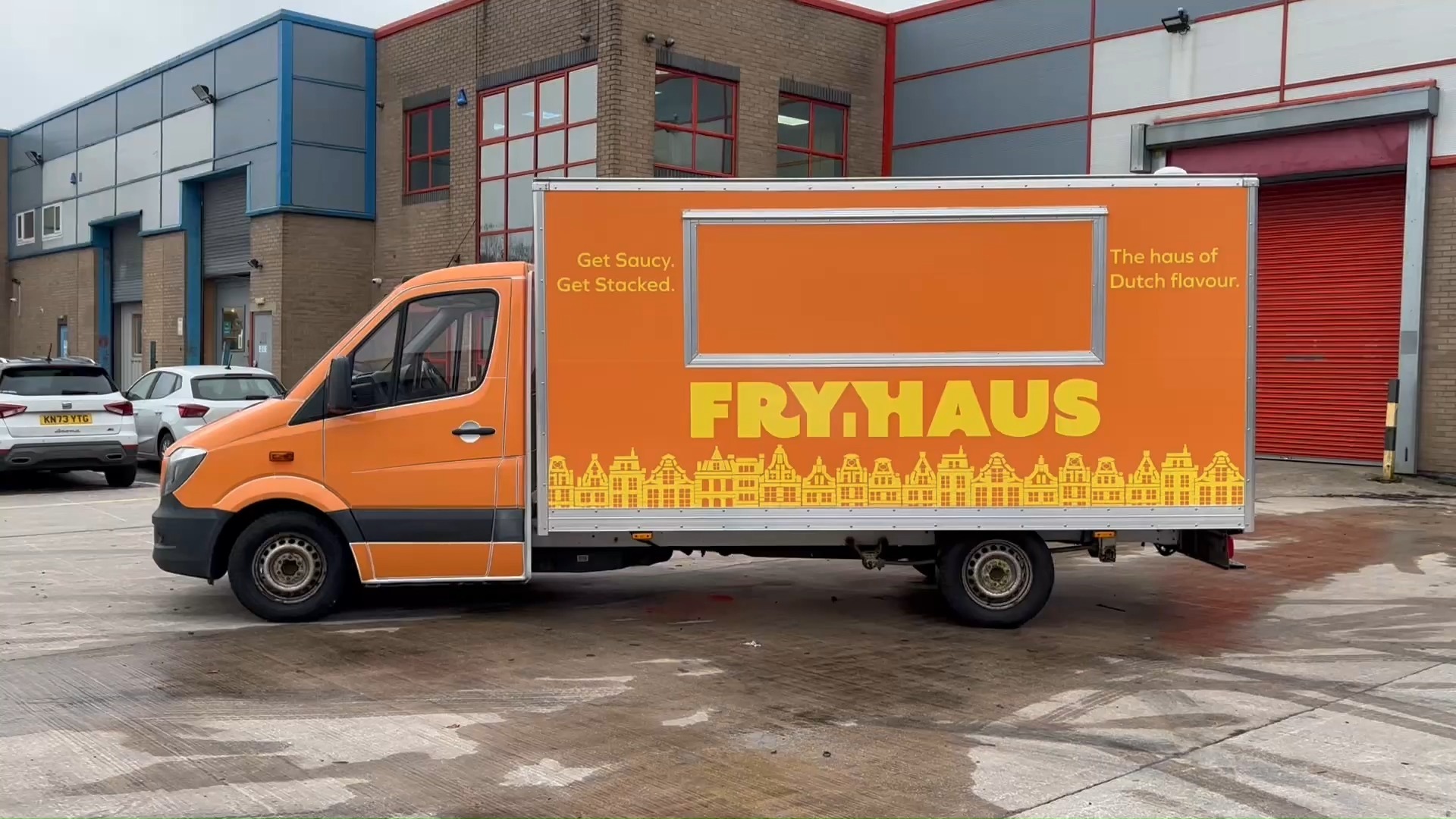 A2Z SIGNAGE MODULAR WRAP MANCHESTER / Exactly Wrap MANCHESTER