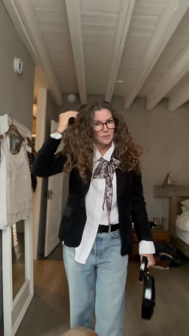 Get ready with me. Mixing the classics with a few new pieces ..