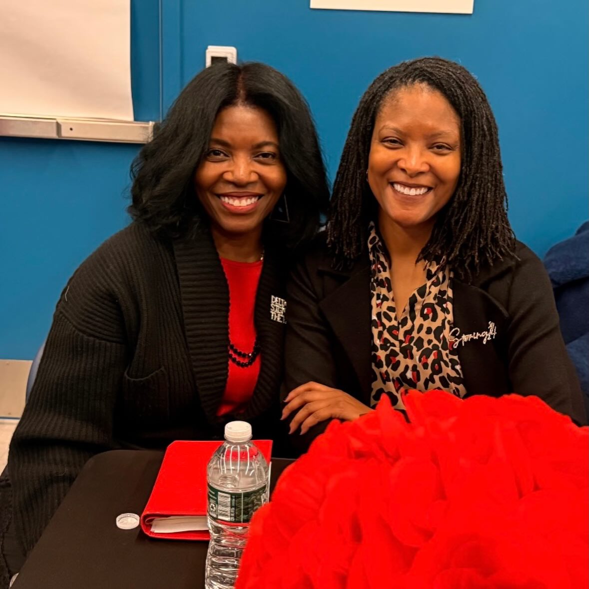 โค๏ธWith your sorors around, you are never aloneโฆ cause #NMACishome
#DST1913 #NMAC1980