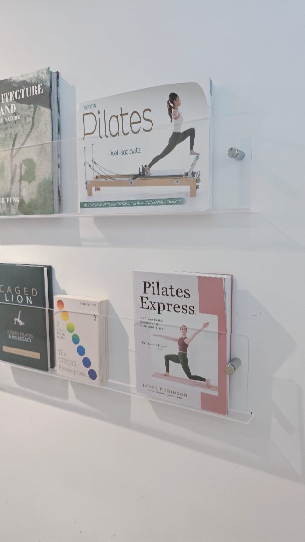 Saturday Morning Pilates: My Weekly Reset 🧘🏻♀️✨
Saturday mornings are sacred.
Concentration.
Balance.
Breathing.
Three things Pilates reminds me of, every single time.
And three things I need for everything else I do — especially when I'm with my work. 🖌️
Some people sleep in on Saturdays.
I choose to show up for myself first.
Because when I'm centered, balanced, and breathing deeply…
I create better. I teach better. I am better. 💛
Now? Ready for whatever the weekend brings.
Do you have a Saturday ritual that grounds you? 👇
---
#SaturdayMorning #PilatesPractice #MindBodyBalance #wellness #pilatesreformer