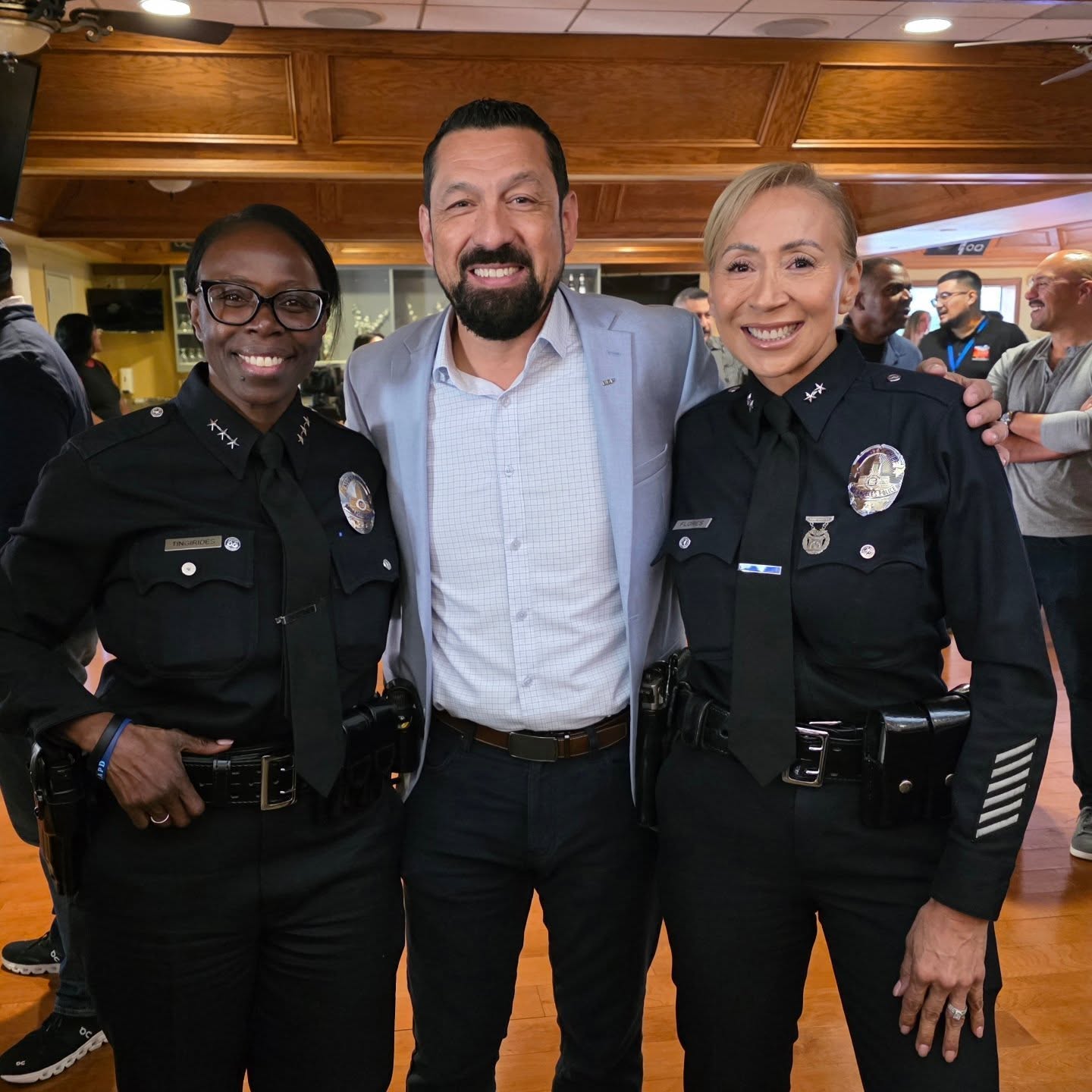 CSP Quarterly training day was a huge success! Officers were treated to presentions by @kdringer @souljournyoga Kirsten Jones of @raisingathletespodcast, Steve Robinson & Marc Maye of @go.projectblue
With some inspirational words from Assistant Chief @lapd_etingirides , Deputy Chief Ruby Flores, and ACO @cspjoel2020 the CSP teams are excited to share their enthusiasm for service with within their communities.