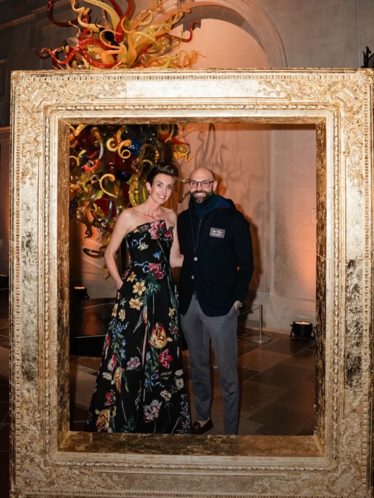 Came across this photo taken at the @tsgcolumbus Volume 8 launch party and immediately thought of the Ralph Lauren Fall 2026 fashion show! The models’ portraits posed beside those grand gilded frames, styled like living works of art. There was something so timeless about it… ornate gold against impeccable tailoring, heritage layered with intention. And the vintage rugs grounding it all? Forever my favorite. #RLCollection #TimelessDesign #TimelessStyle #TimelessElegance #VintageRugs
Photo Credit: @melissachuphotography & @ralphlauren