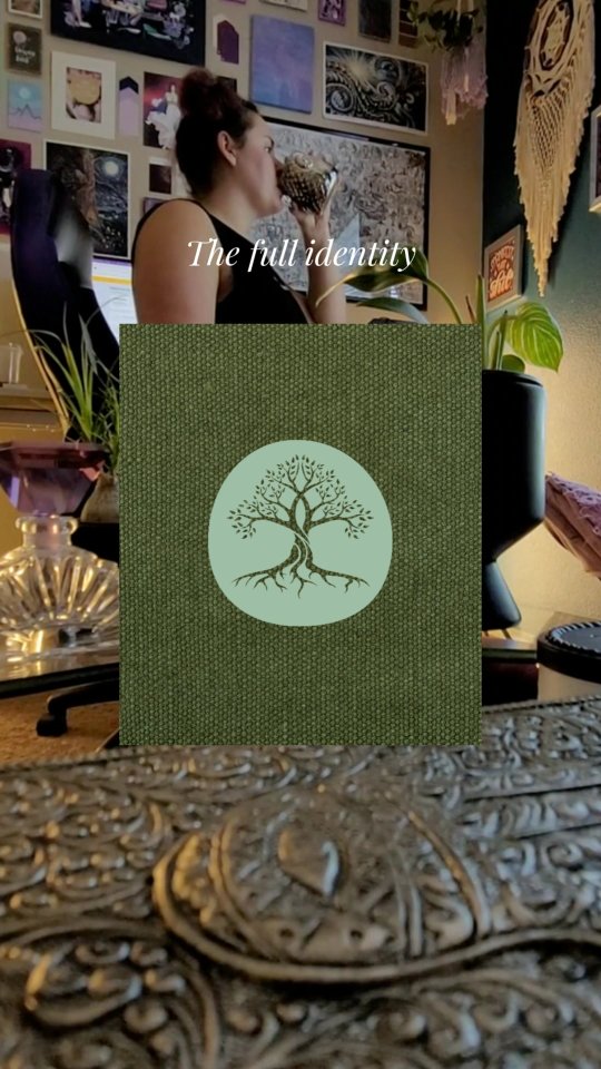 I’ve never had a client grow their business because everyone loved their logo. 🤪They grew their business because their brand had depth to it.
Your brand is:
• How you speak
• How you show up
• The emotions you create
• The consistency people recognize
• The strategy behind every visual decision
People don’t invest because something is pretty. (Well maybe with packaging 😉)
They invest because it feels aligned, trustworthy, and clear.
If your business feels stuck, it’s probably not your logo. It’s your foundation.
And foundations are what I build, so you can grow your business intentionally. #brandsrategy #branddesigner #custombranding #wixwebsite